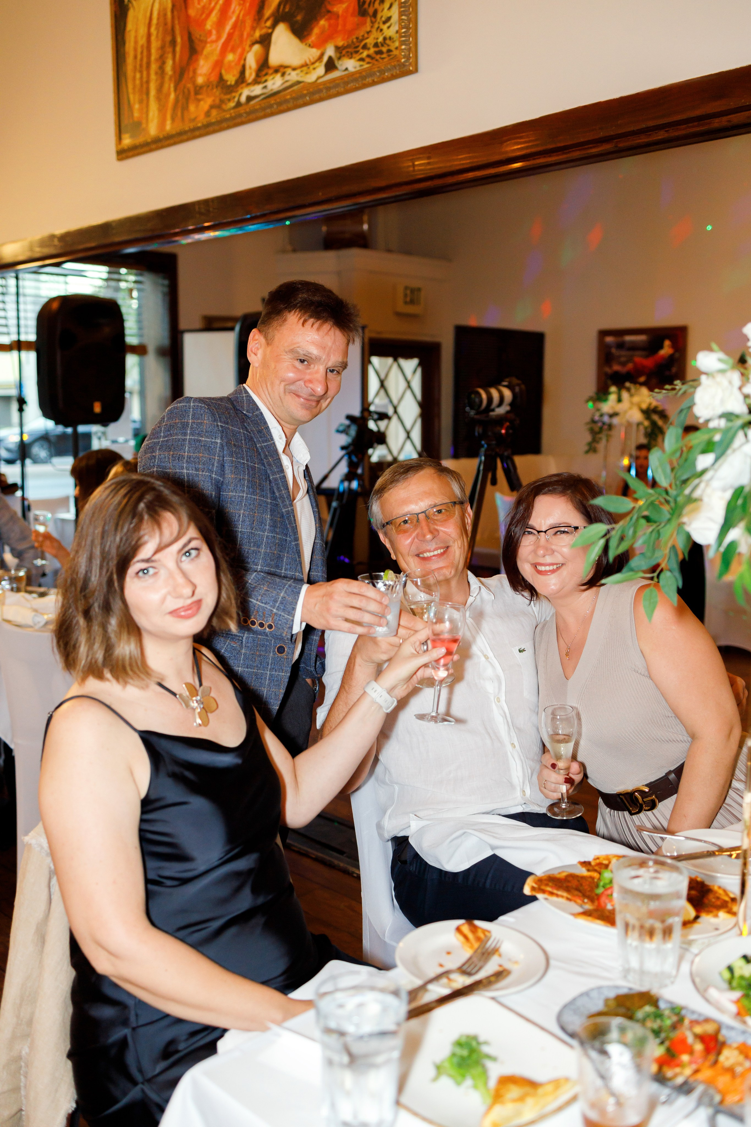 Wedding banquet. Family and Event photographer in Bay Area Elena Tiuriumina