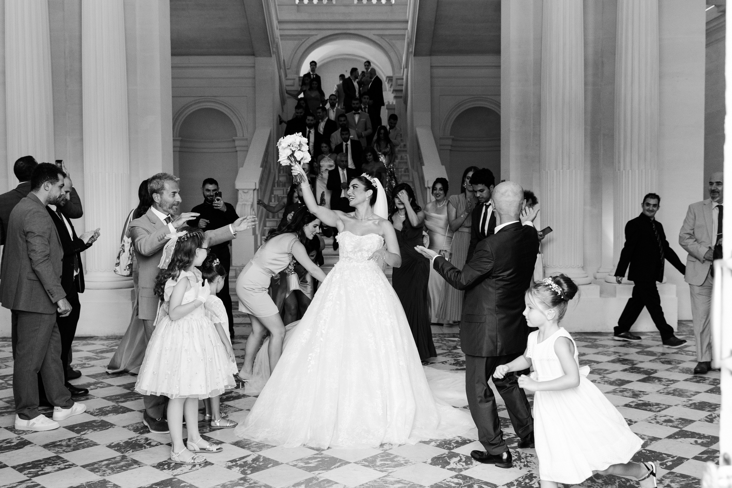 Chloe & Romeo. Photographer in Paris