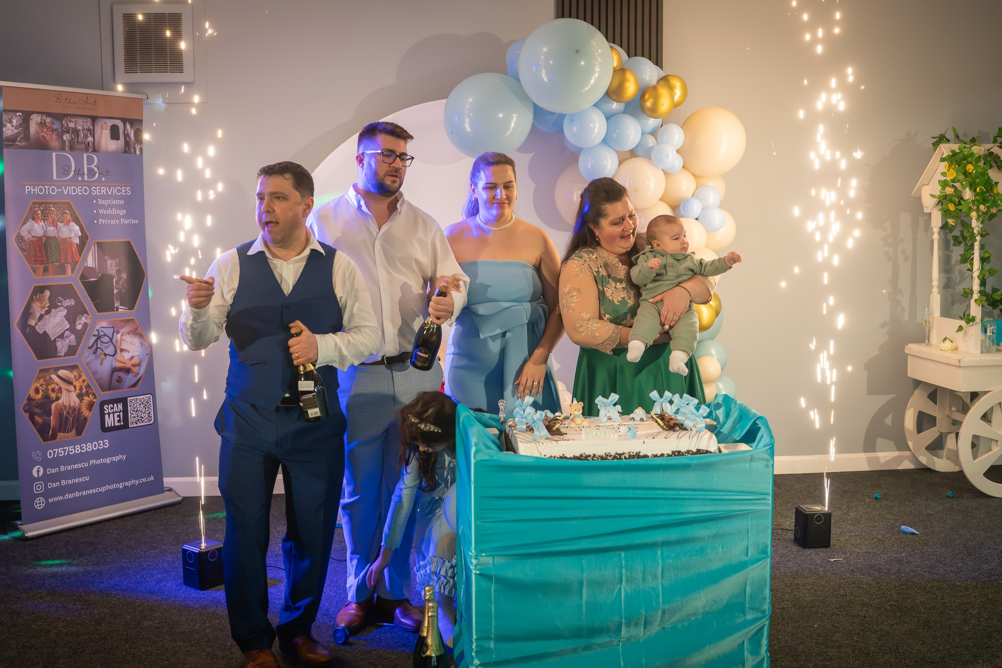 Poze Restaurant. Main