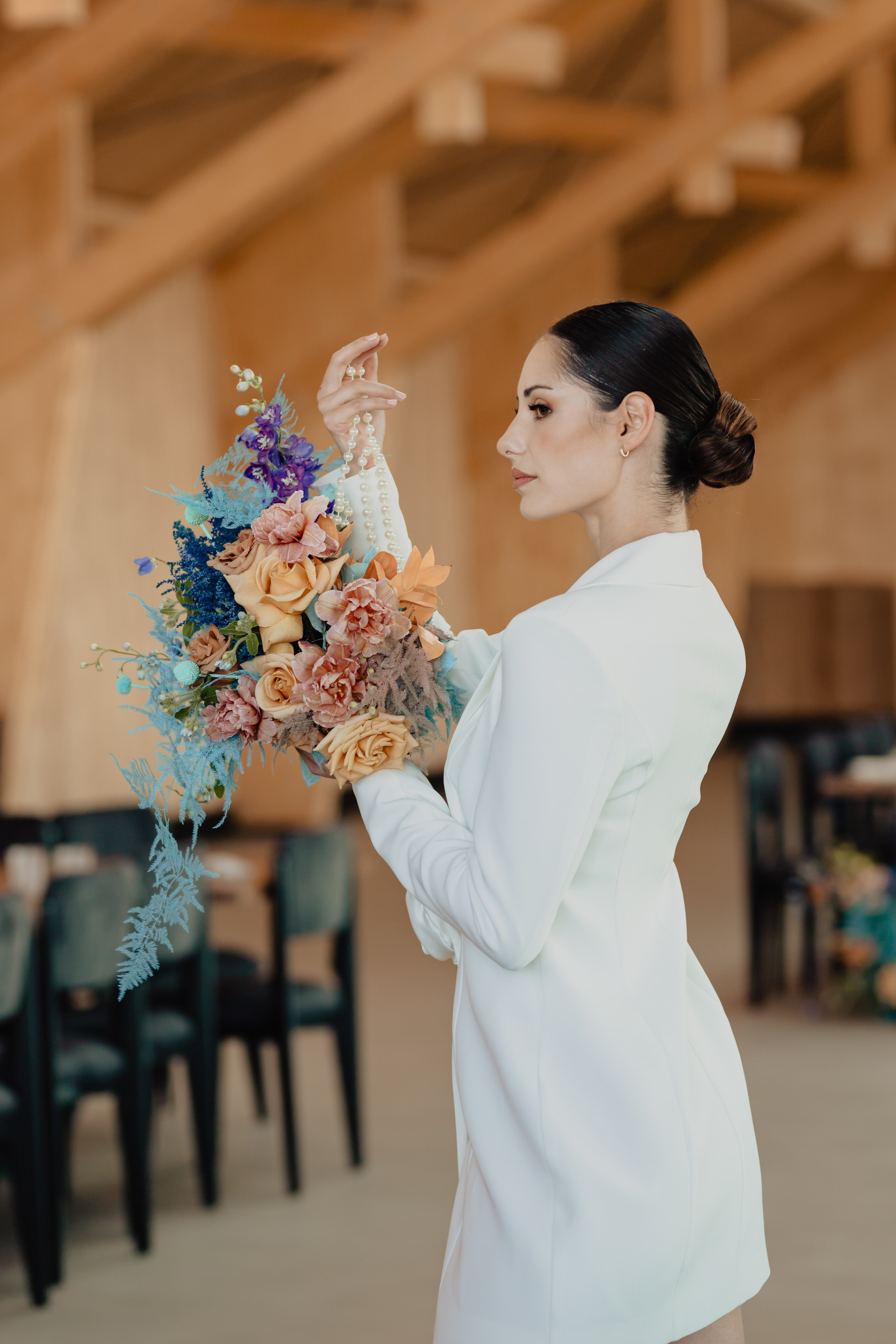 Styled shot at The Barn, Cluj. Fotograf de nunta — documenting your love story with a touch of editorial — wedding photographer