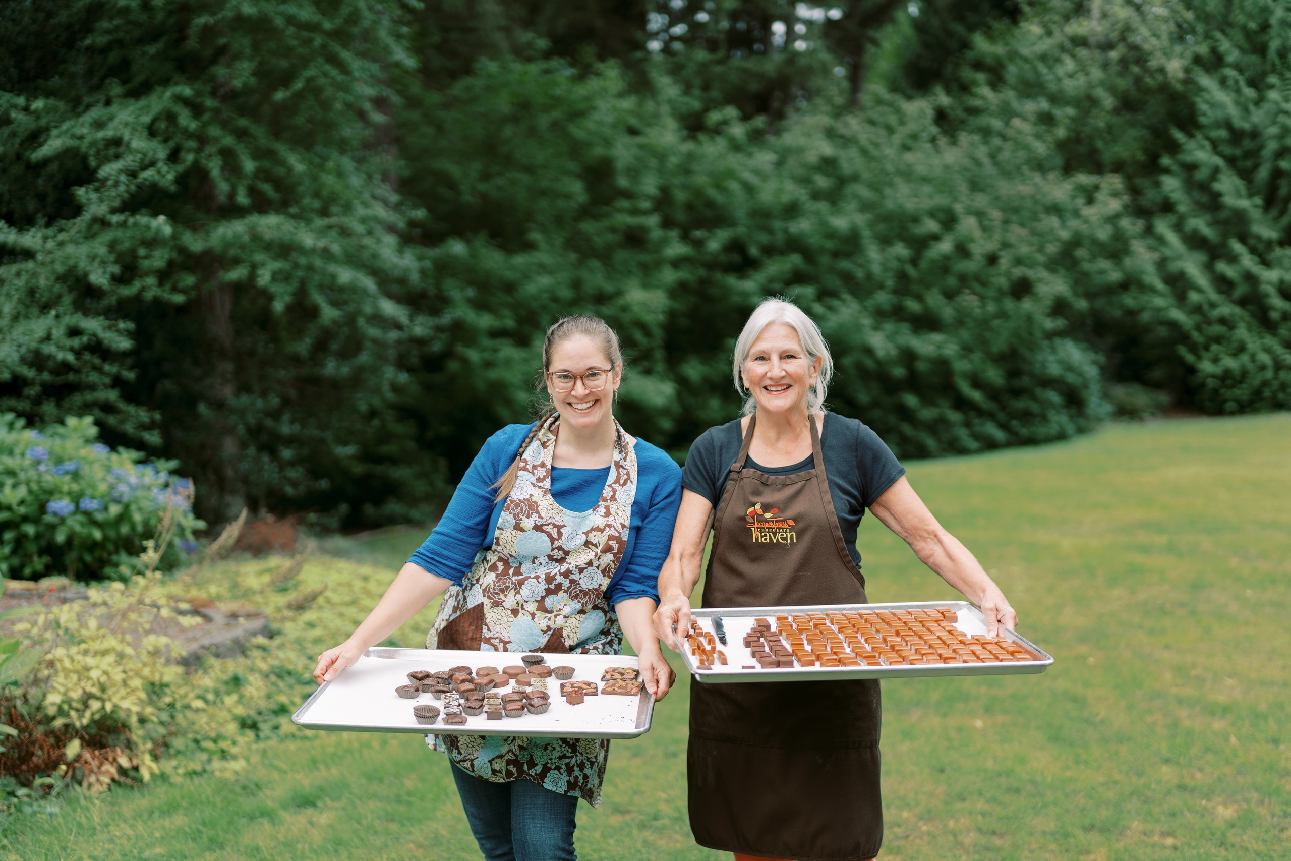 Event: Chocolate-Making Workshop. EVAN ARISTOV WEDDING PHOTOGRAPHY — Seattle Wedding Photographer