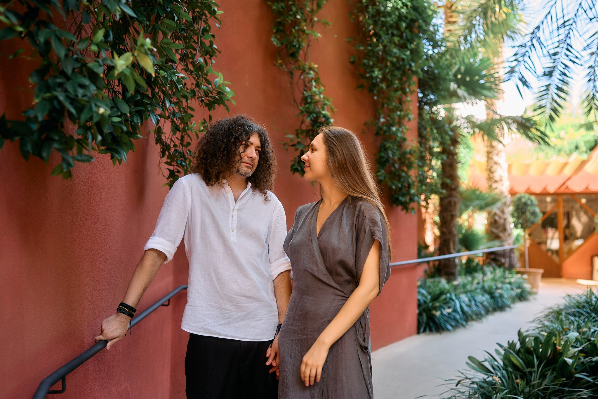 Description of the Casa Vicens location for a  love-story or individual photo shoot in Barcelona, examples of photos taken at this spot. POSTCARD.BCN Photographer Kate in Barcelona. Love-story, family or individual photo shoots