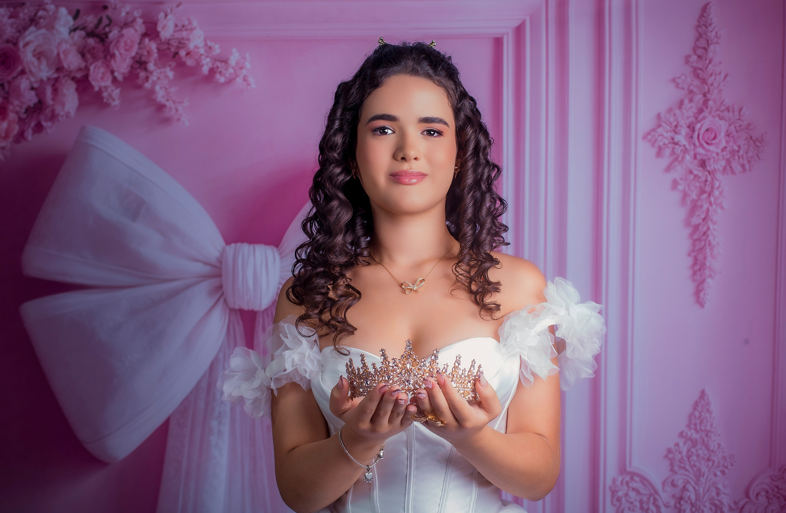 Ensaio studio Manu XV. Flavio Nunes Fotografia (Fotografo especializado em Fotografia de 15 Anos e Ensaios)