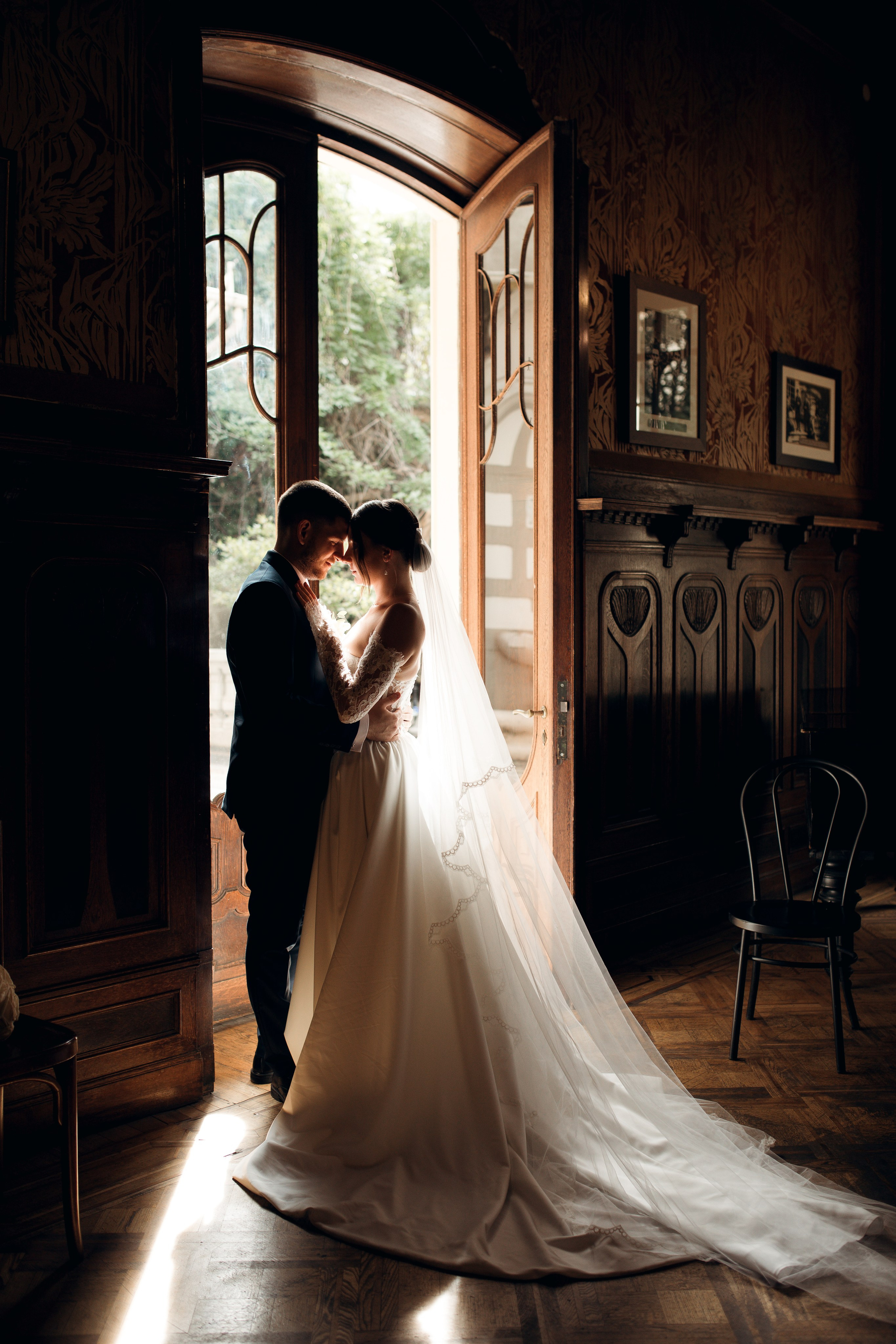 Денис & Каріна. Wedding photographer in Georgia