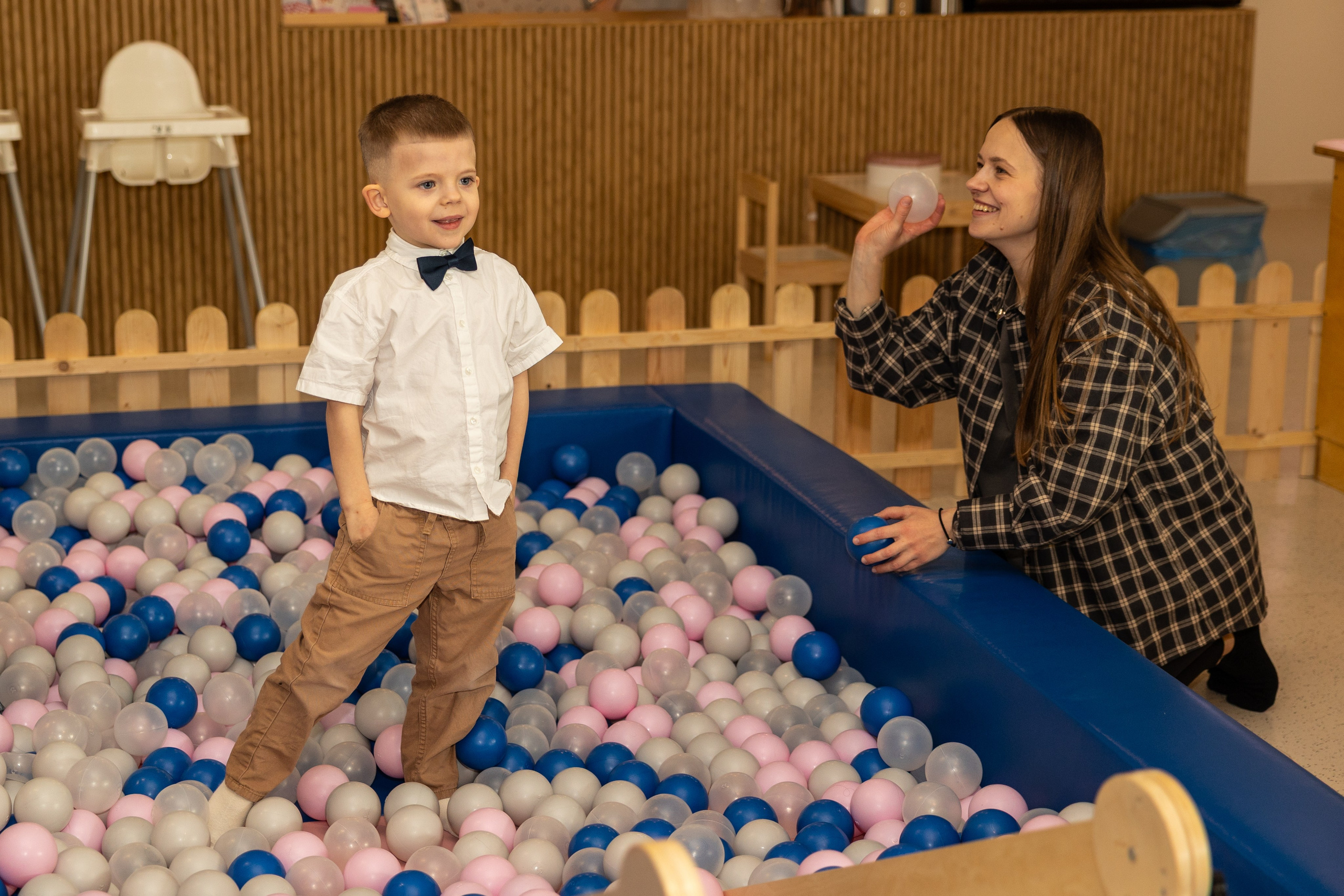 День рождения Артёма 24 января 2026 года. Семейный и детский фотограф в Варшаве Мила Бобровская