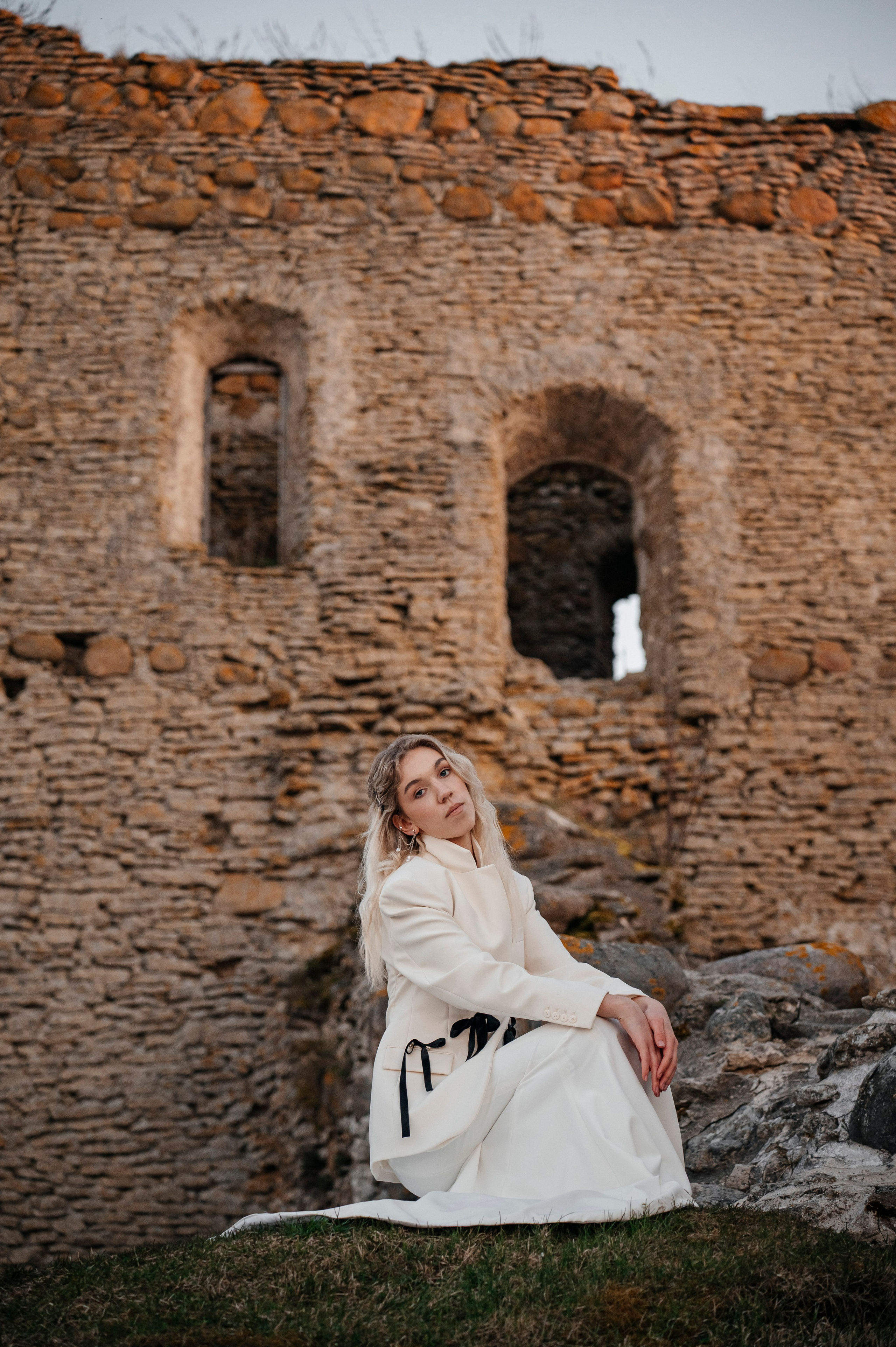 В замке у моря. Фотограф Таллинн — свадьба |семья | lovestory