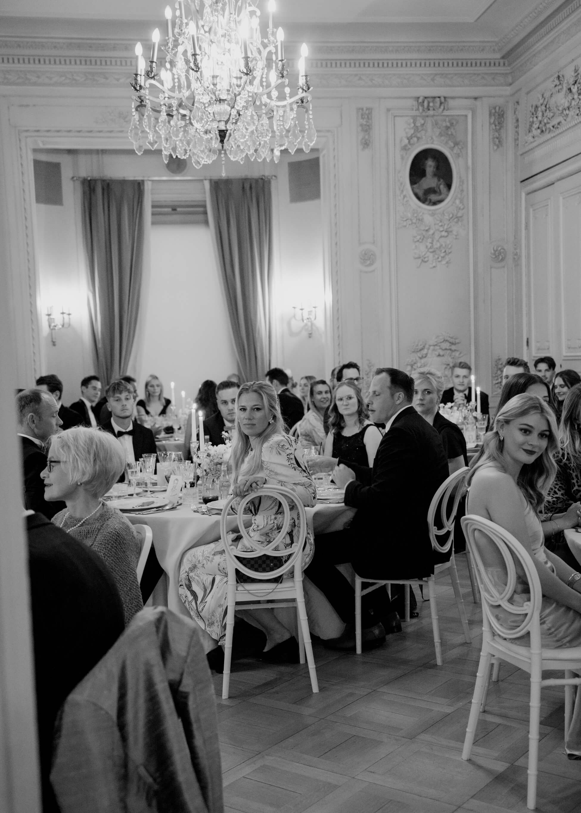 Overview of luxury wedding reception ballroom at Villa Rothschild with guests at tables, Frankfurt