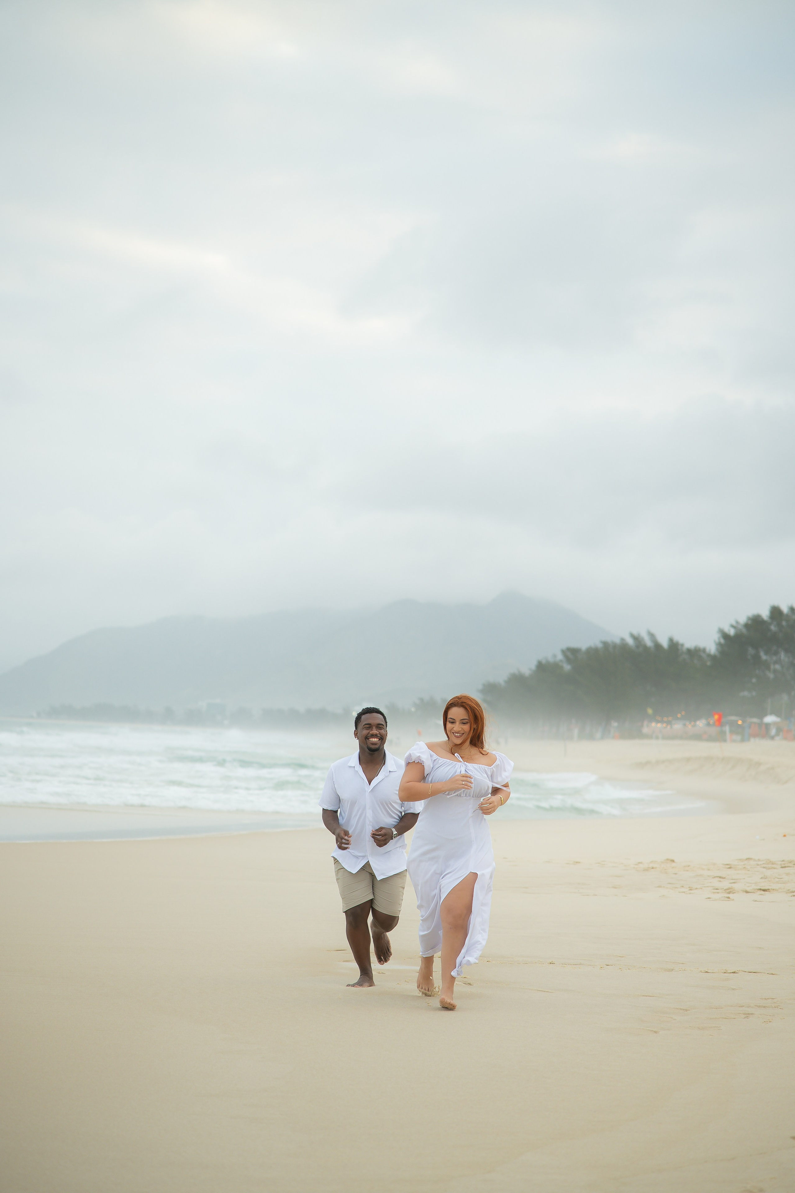 Thaís e Lenyson. Larissareisfotografa