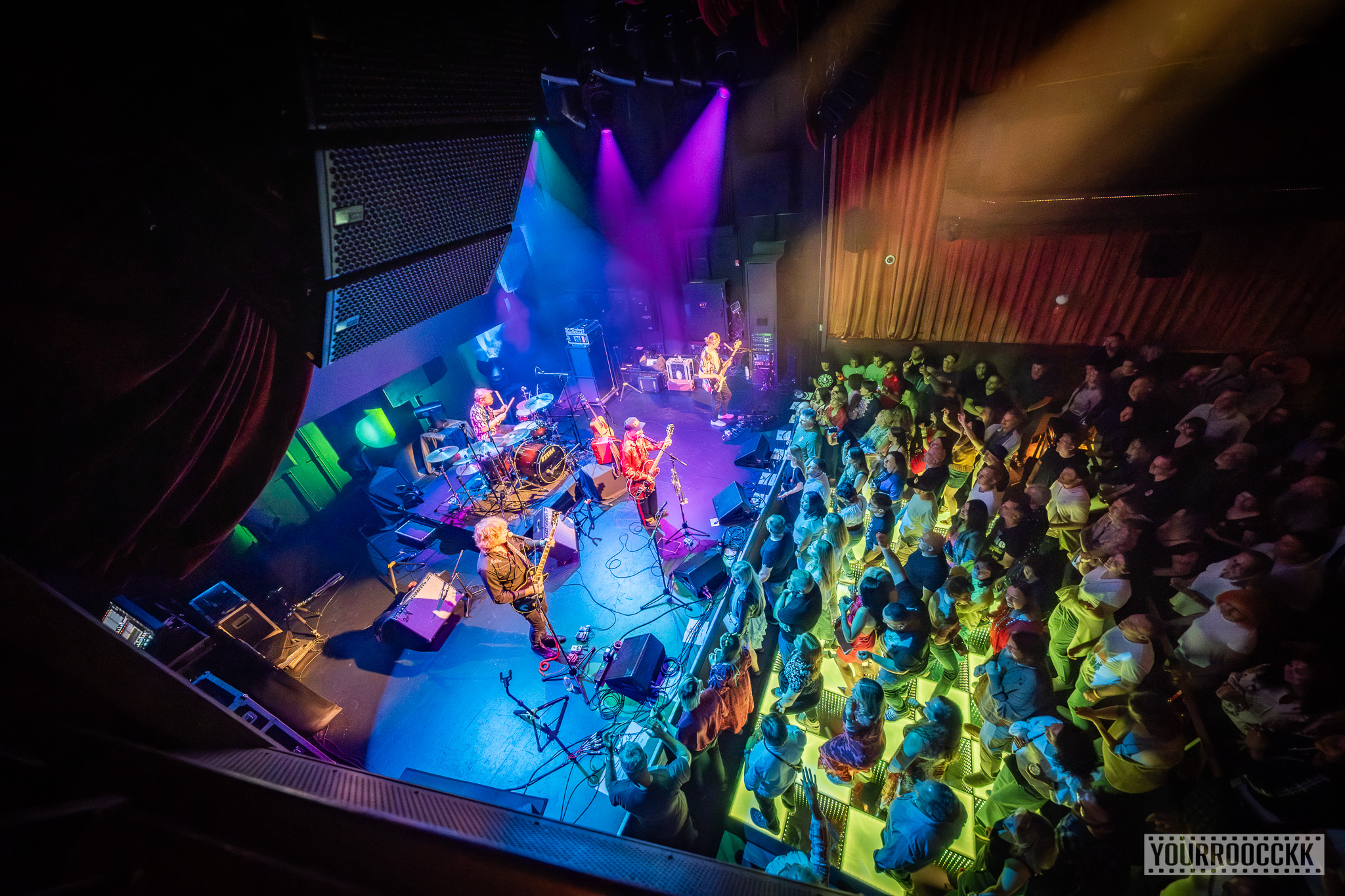 BB / VOPLI VIDOPLIASSOVA. Reportage concert portrait photography in the San Francisco Bay Area