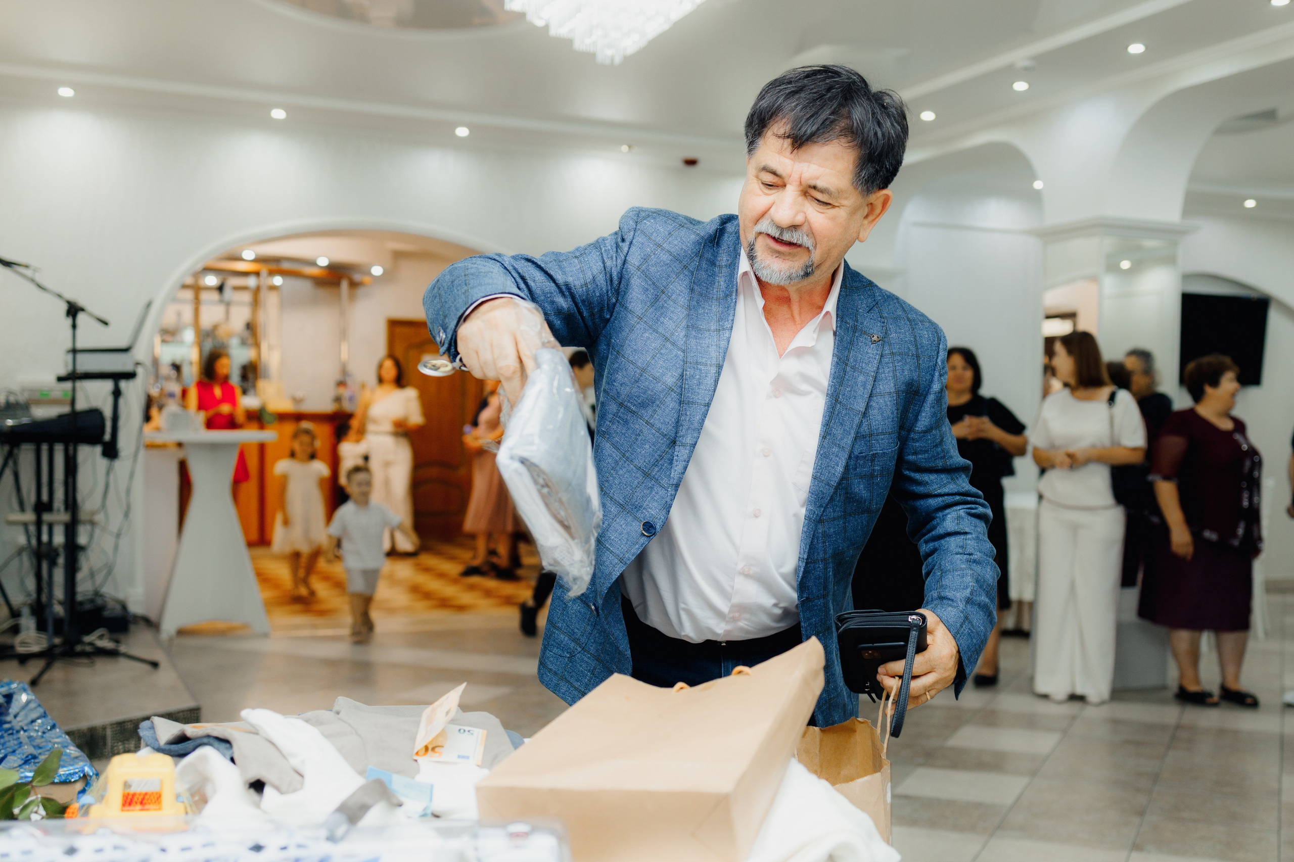 Elias. Fotograful evenimentului tău