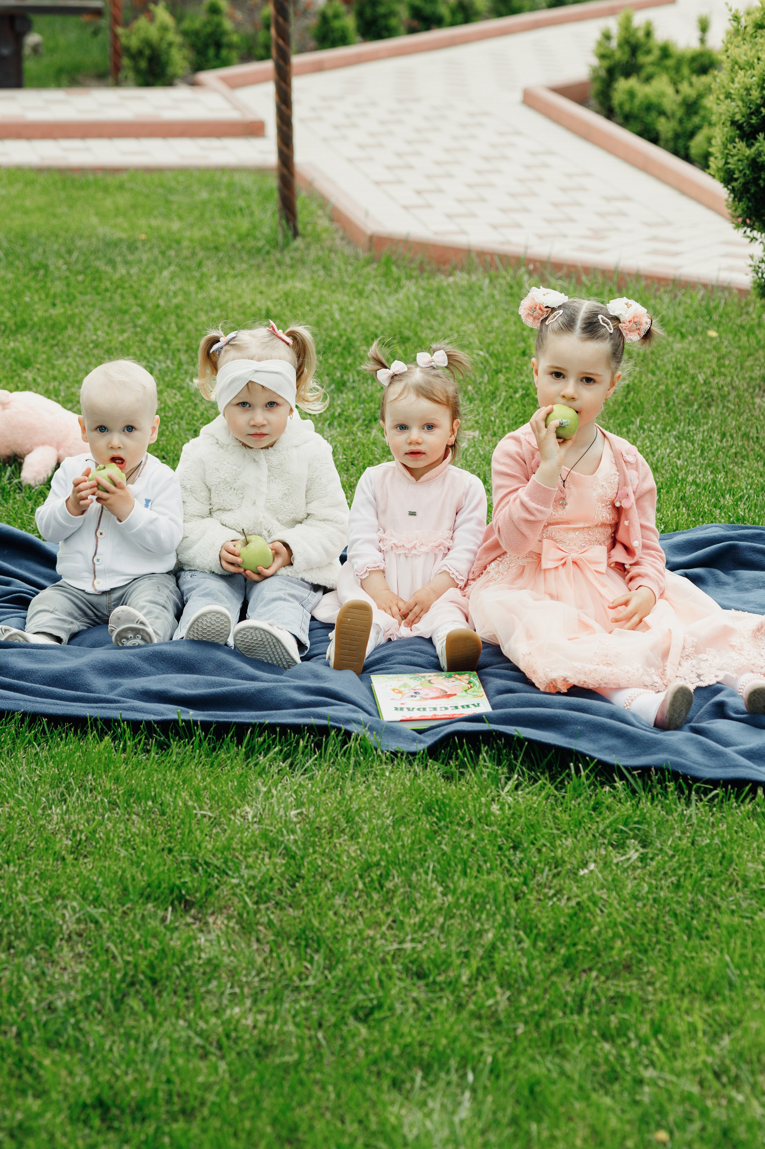 Familia Anton. Fotograful evenimentului tău