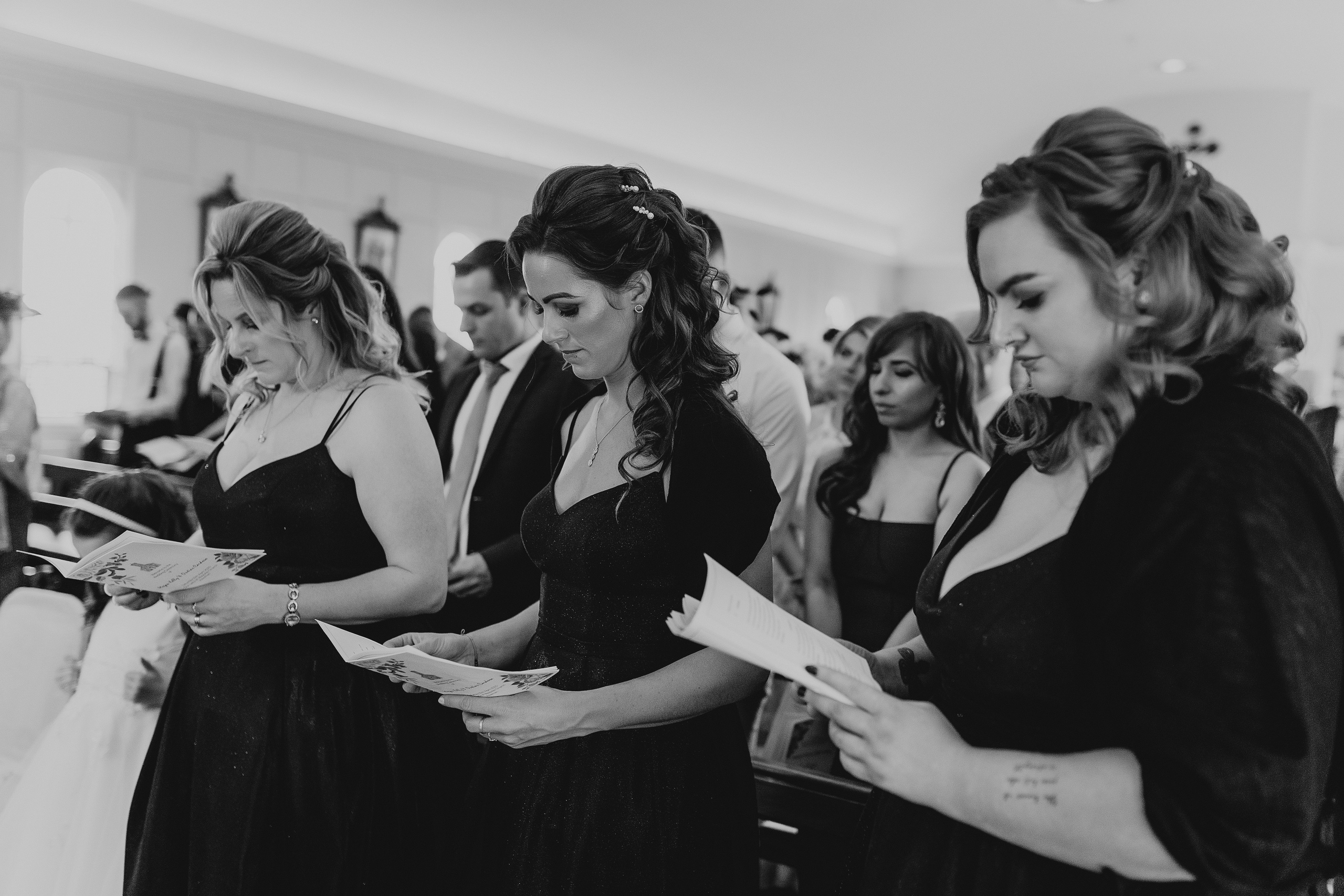 Megan & Oneias. Main