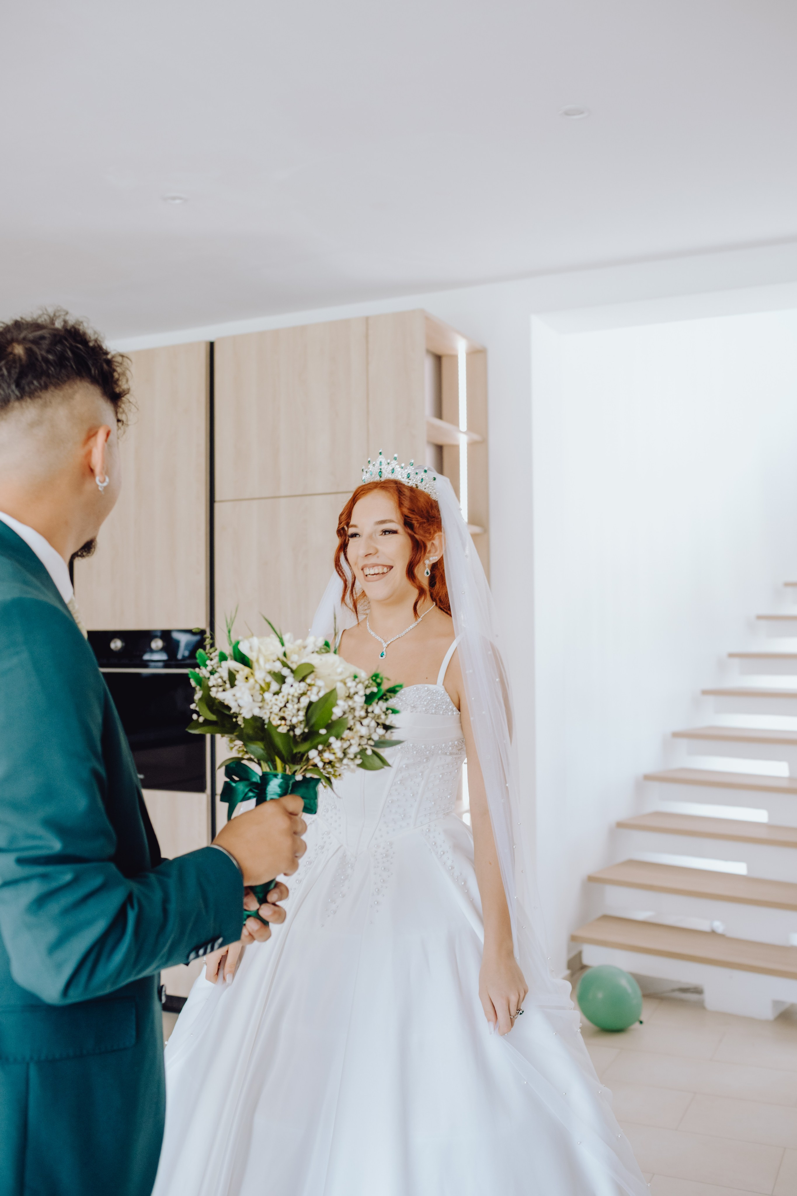 Paul & Maria. Wedding & couple photographer from Romania Rut Vetan