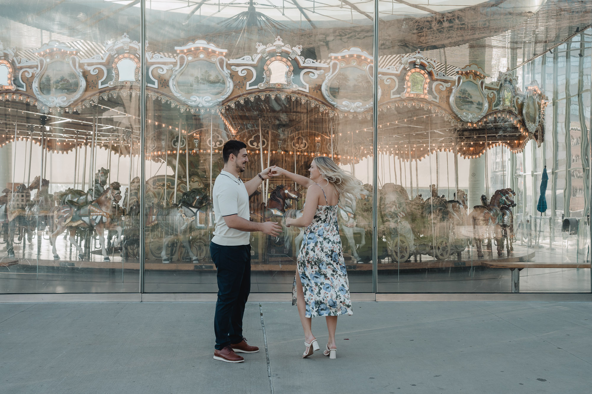 Secret proposal shoot in DUMBO and post-proposal around Grand Central. Photographer in New York Faery By Mary