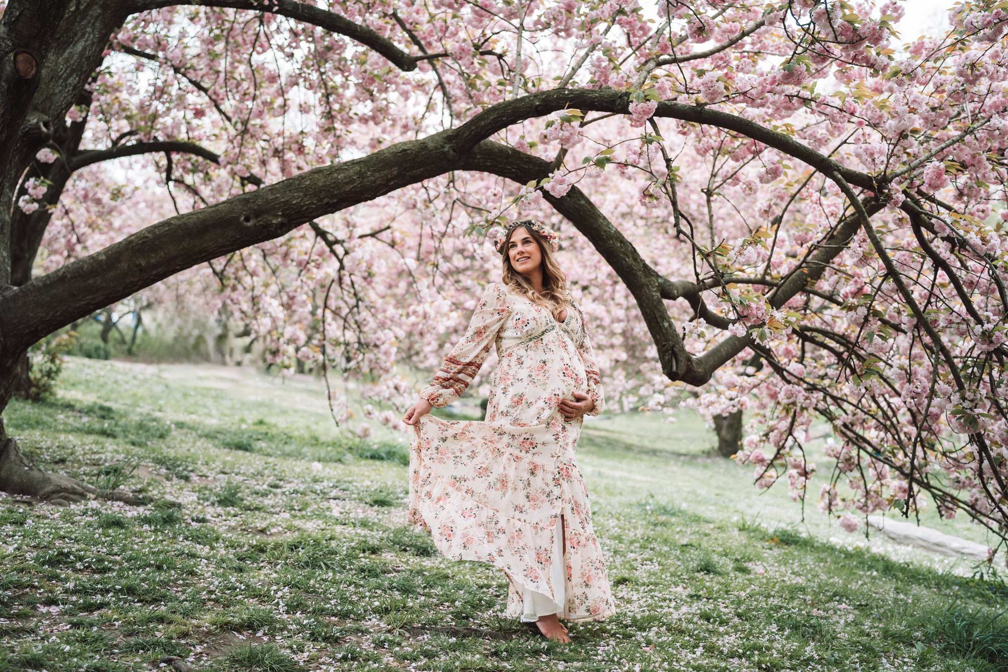 Alessia&Luca maternity photoshoot. Photographer in New York Faery By Mary