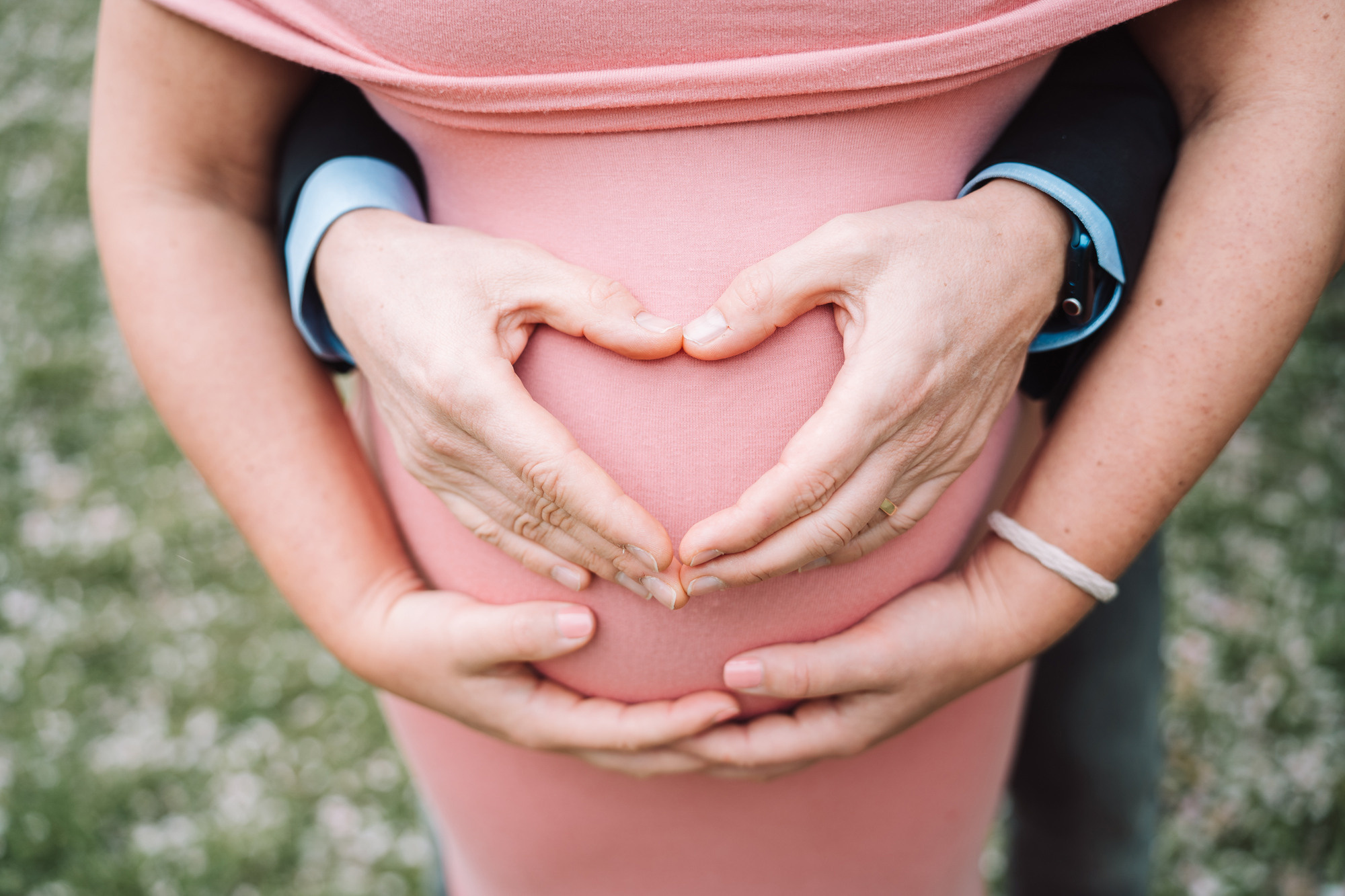 Alessia&Luca maternity photoshoot. Photographer in New York Faery By Mary