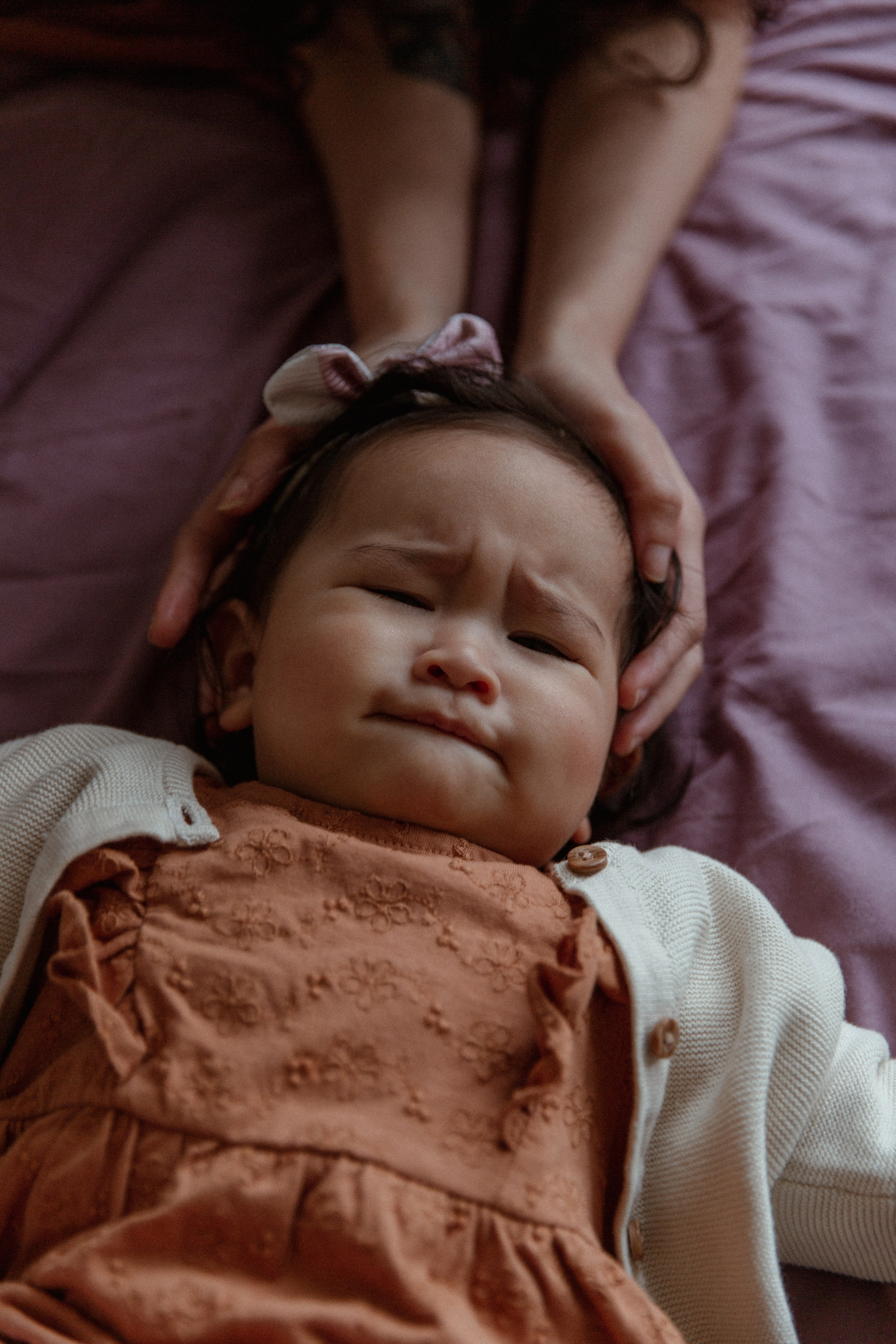 Family photosession at home. True self