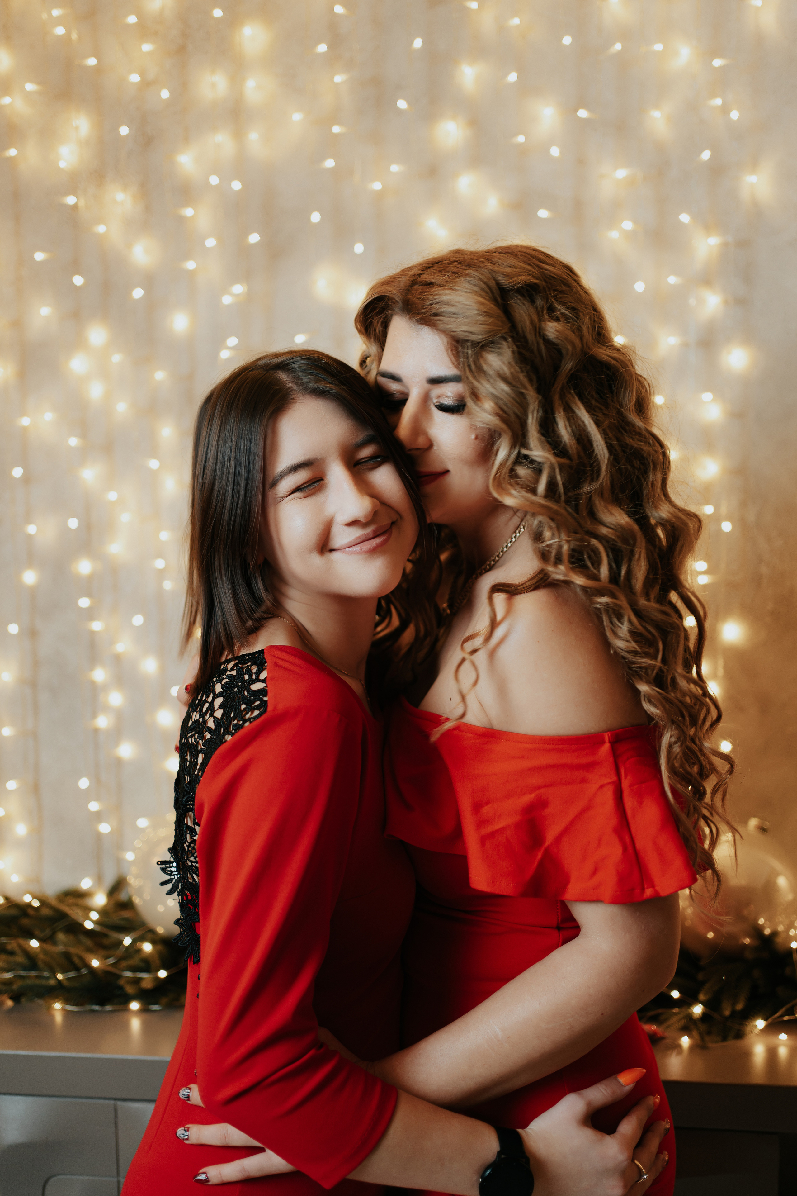 BIG HAPPY FAMILY. Montenegro photographer and videographer