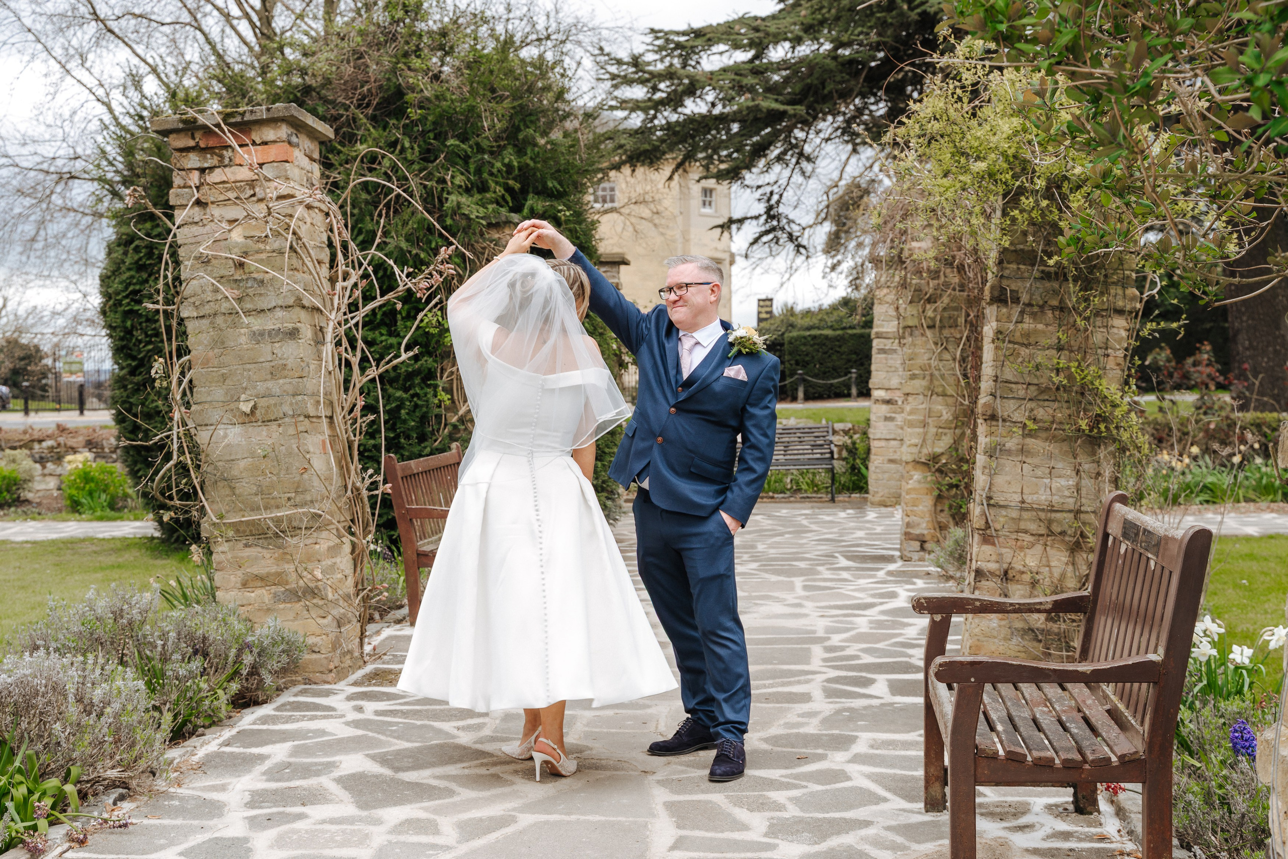 Luke and Nicola’s wedding at Danson House. Photographer in England Ekaterina Romanova