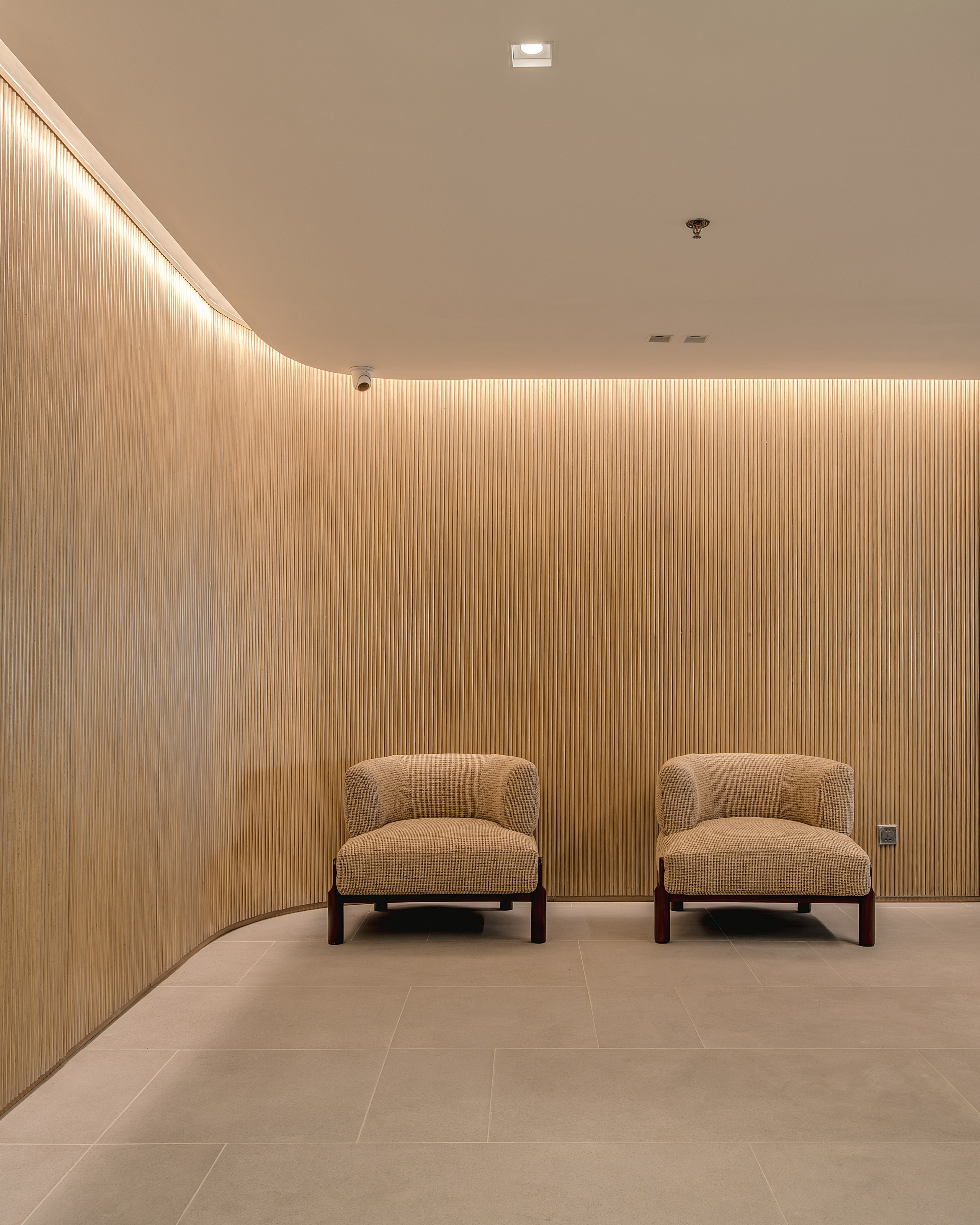 Office // Glaston Tower. Interior & Architectural Photographer Philippines | Argen Carlo Camaclang