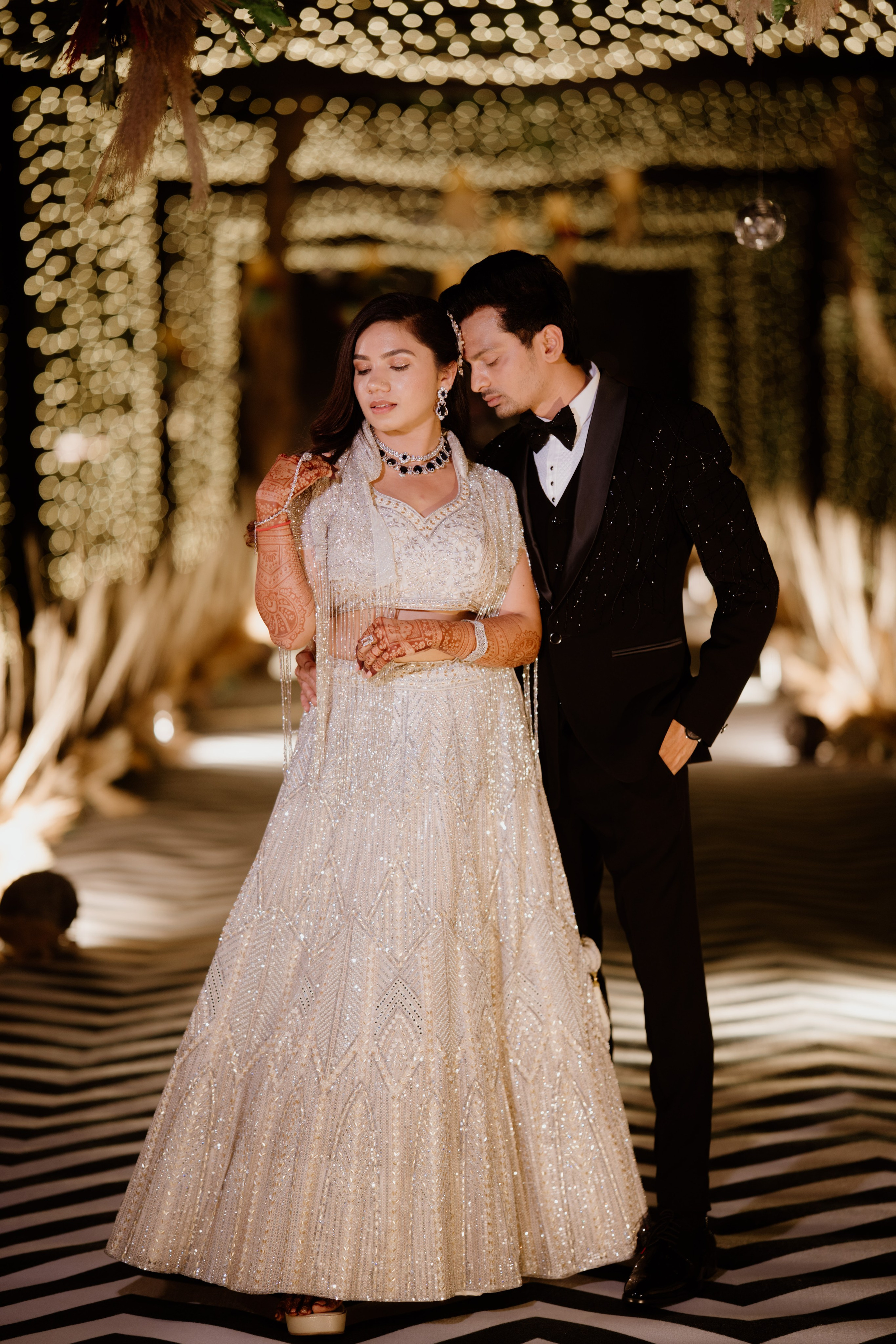 WEDDINGS. Love Emotions Weddings