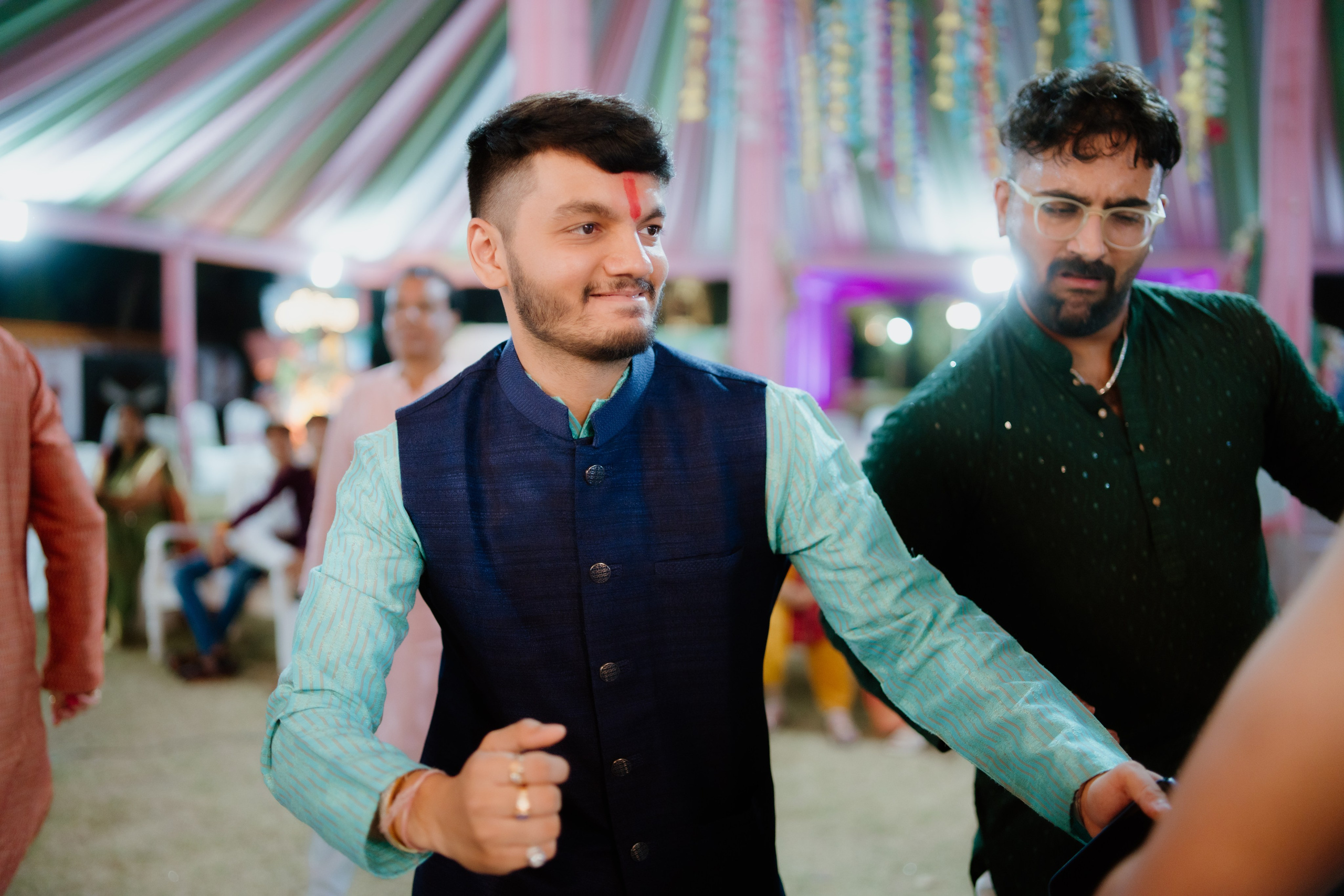 WEDDINGS. Love Emotions Weddings