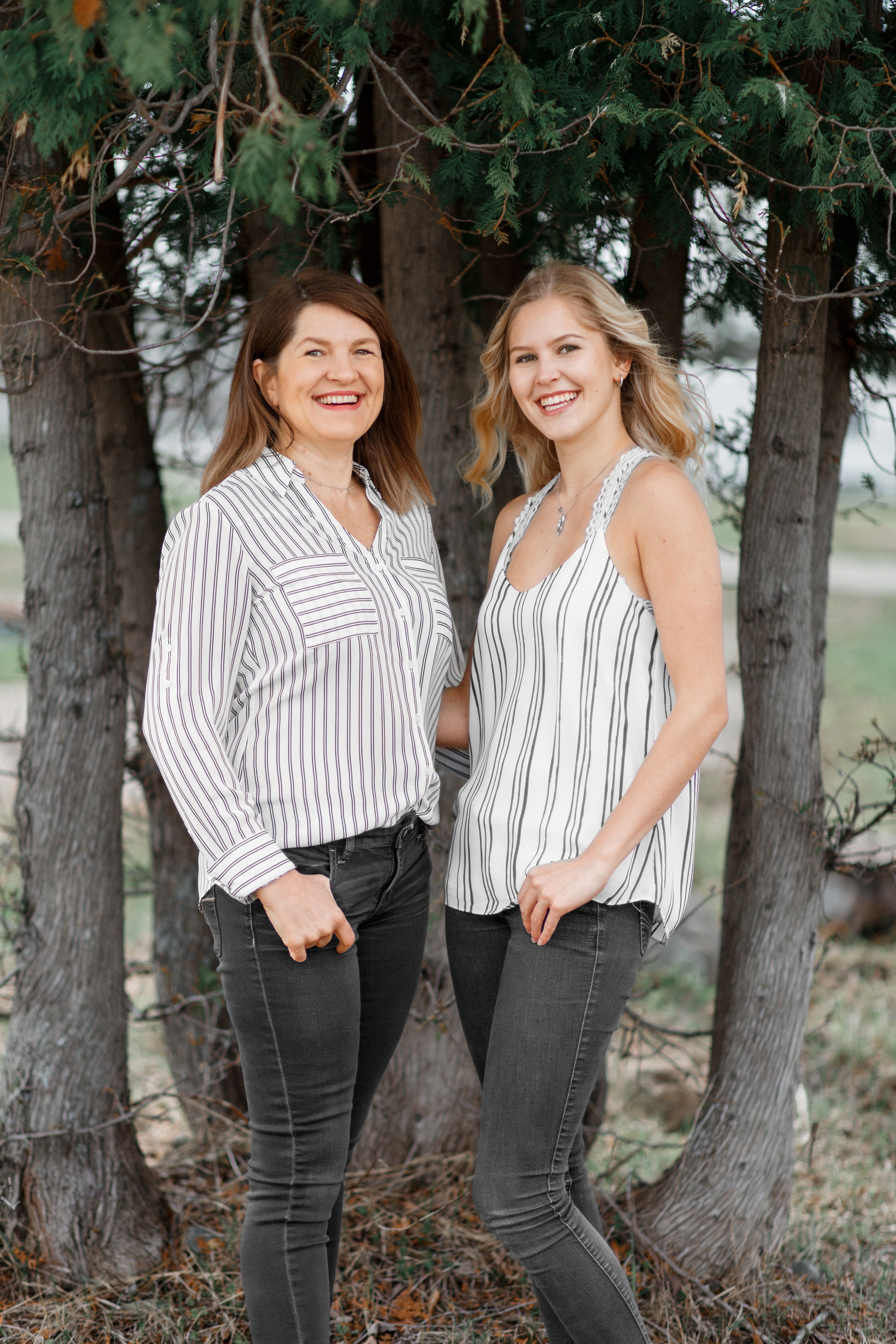 Natalie and Lisa. Eugenia Guryev Photography | Portrait & Family Photographer in Moncton, New Brunswick