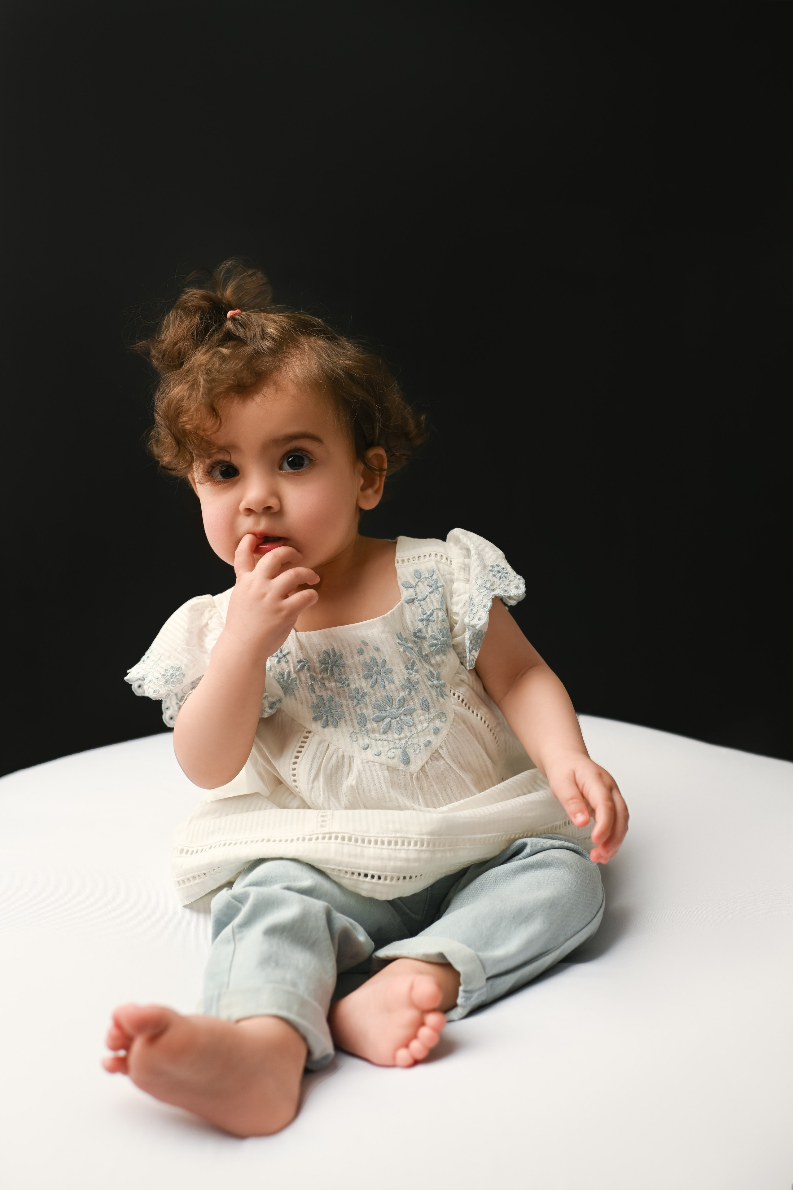 Cake Smash Fotoshooting zum ersten, zweiten Geburtstag. Neugeborene, Baby Fotografin in Düren (NRW) - Vitalina Unruh