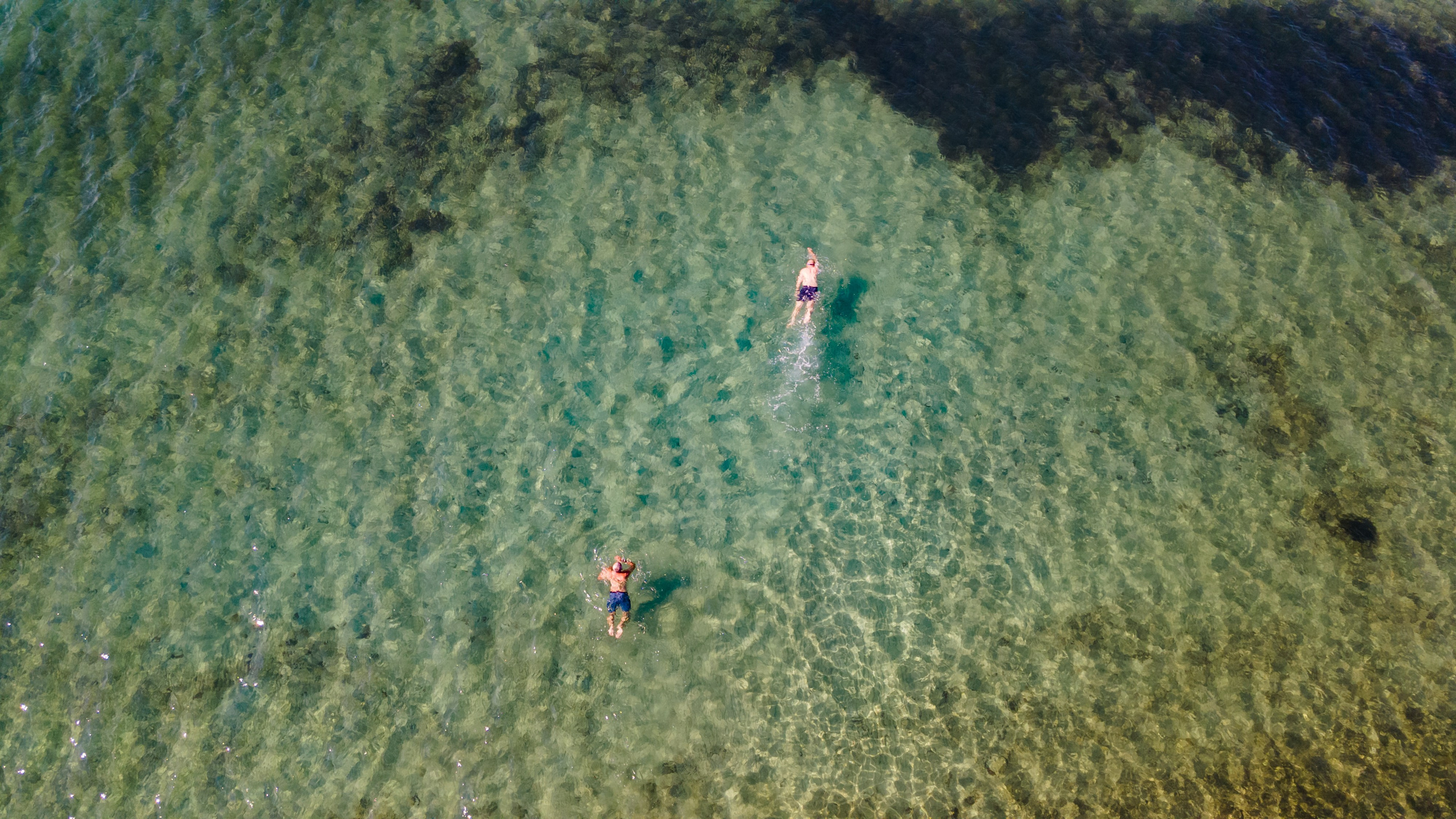 Ashstrom-Greece. AMIR BUCHNIK PHOTOGRAPHER