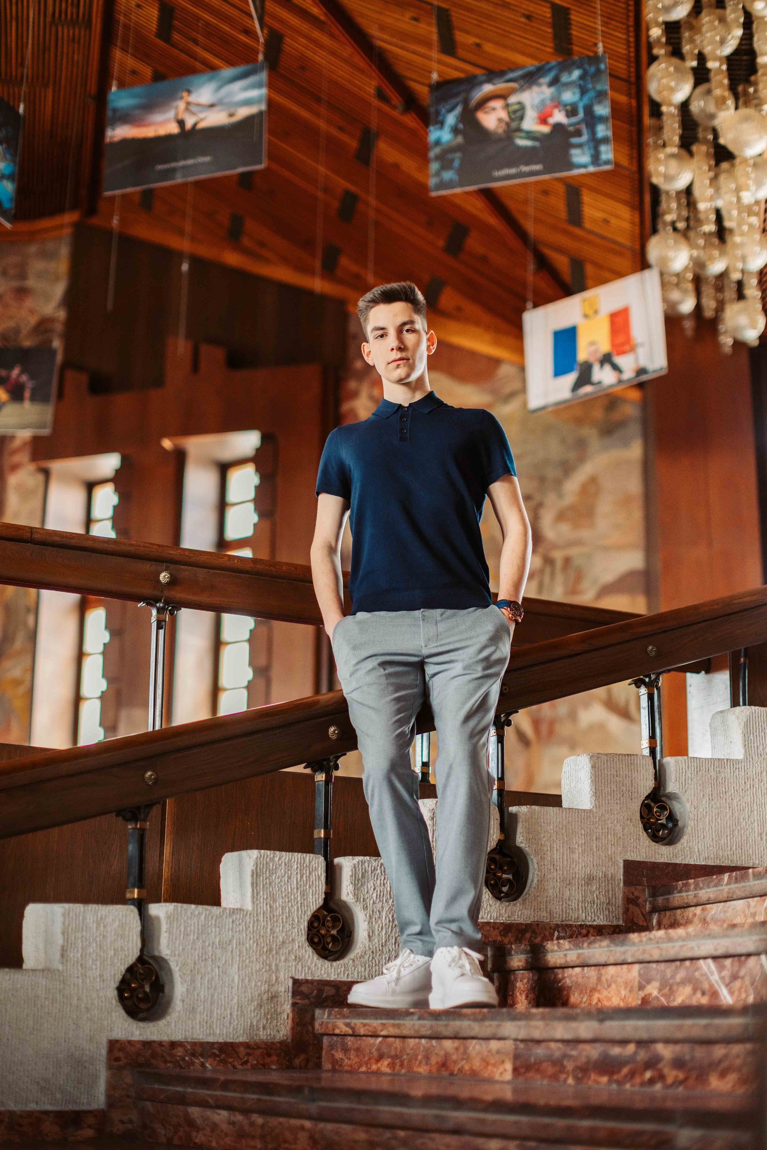 12C — Unirea. Contrast Studio