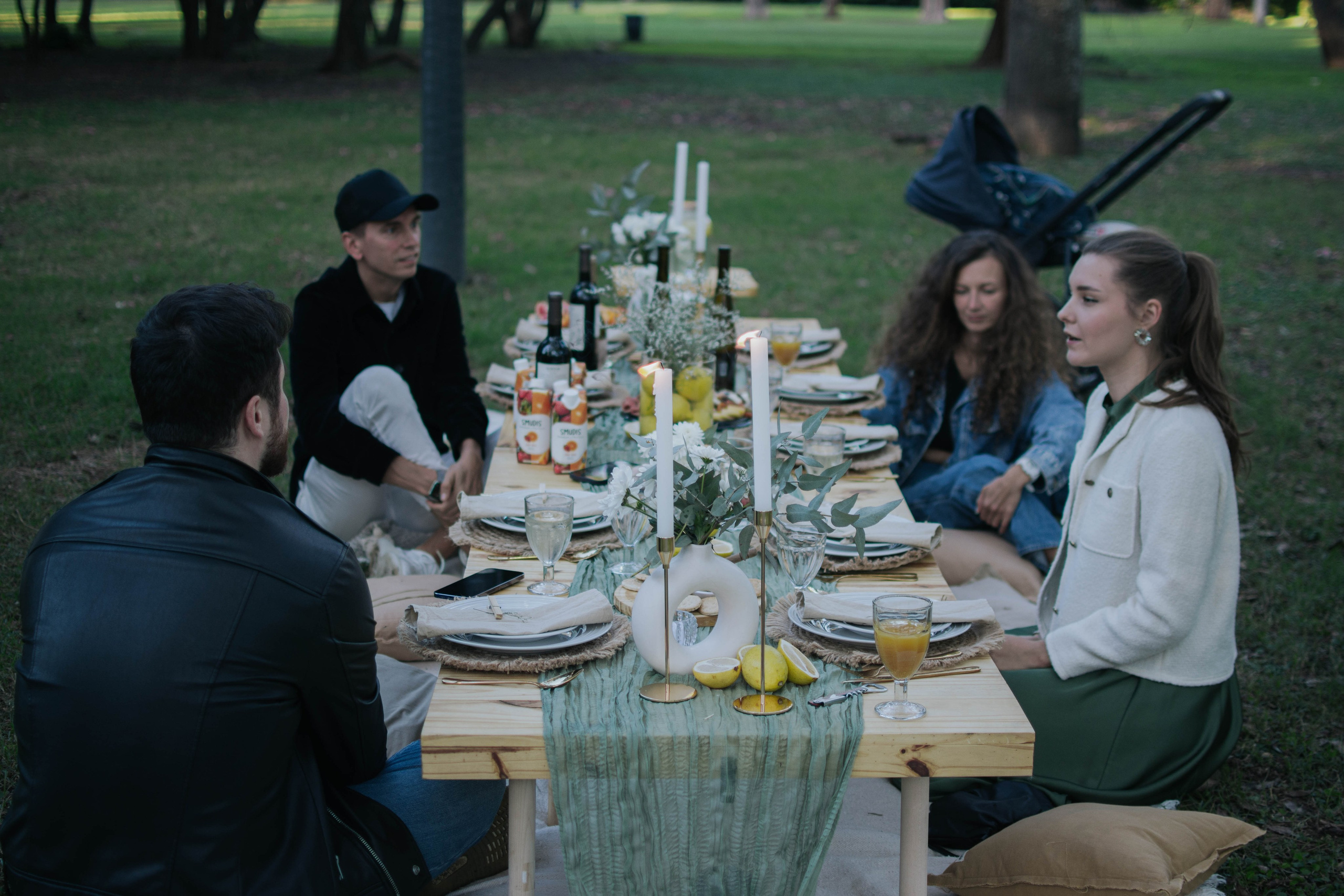 Birthday picnic. Reportage photofgraphy. Buenos Aires. Photographer @elmirkami in the city of Buenos Aires