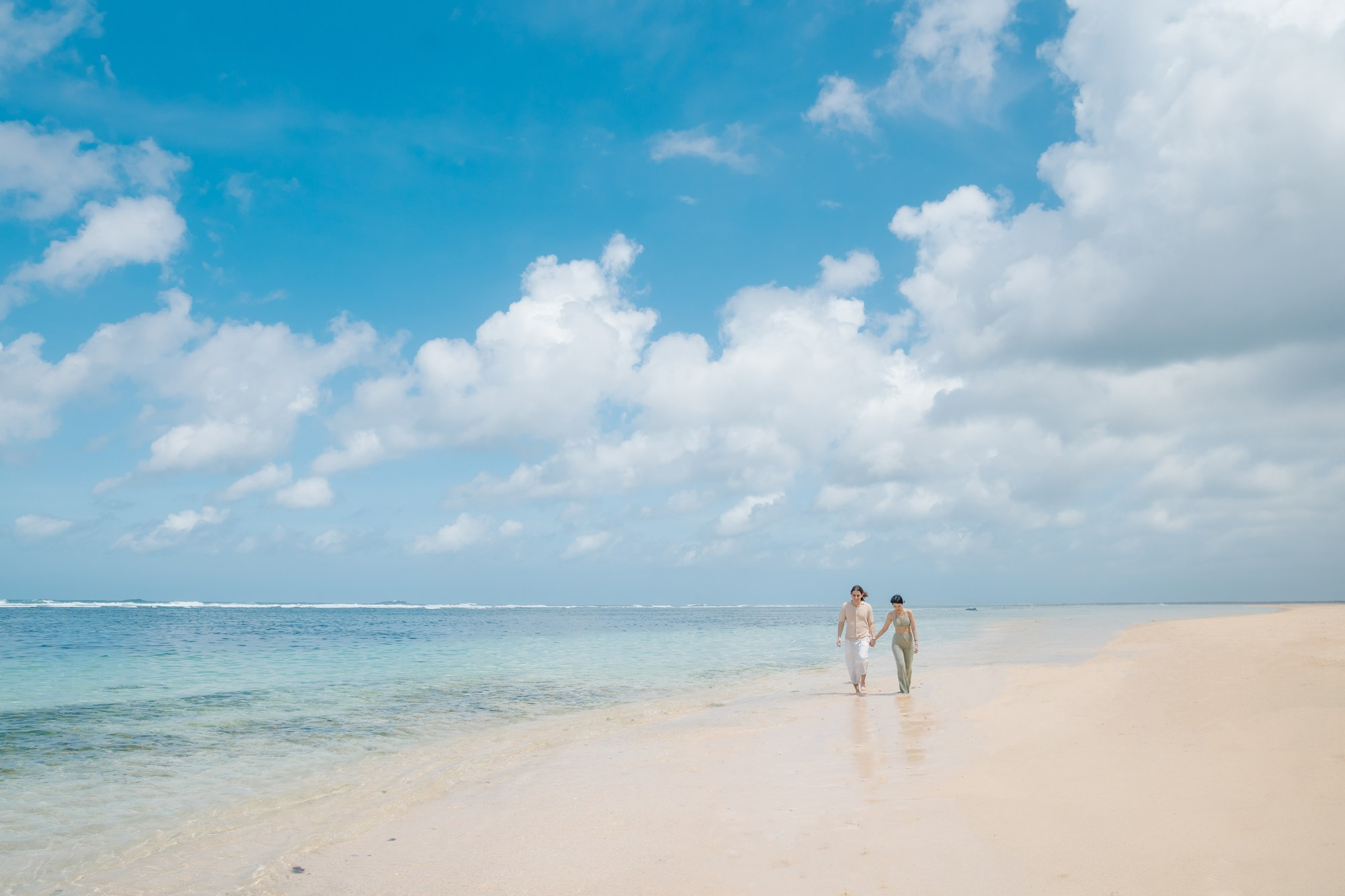 Marriage Proposal in Beach. Female Photographer in Bali