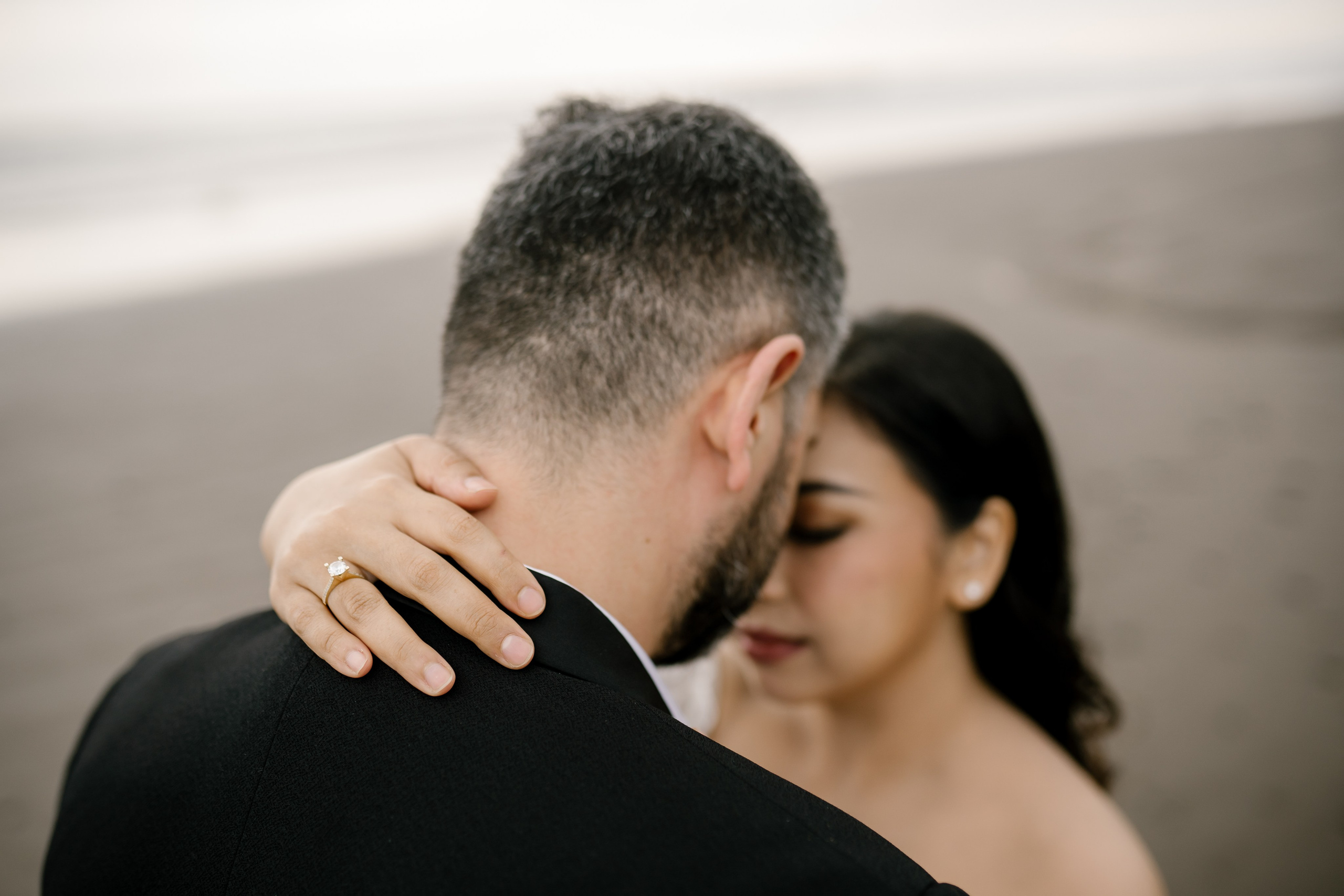 Honeymoon Photoshoot in Bali. Female Photographer in Bali