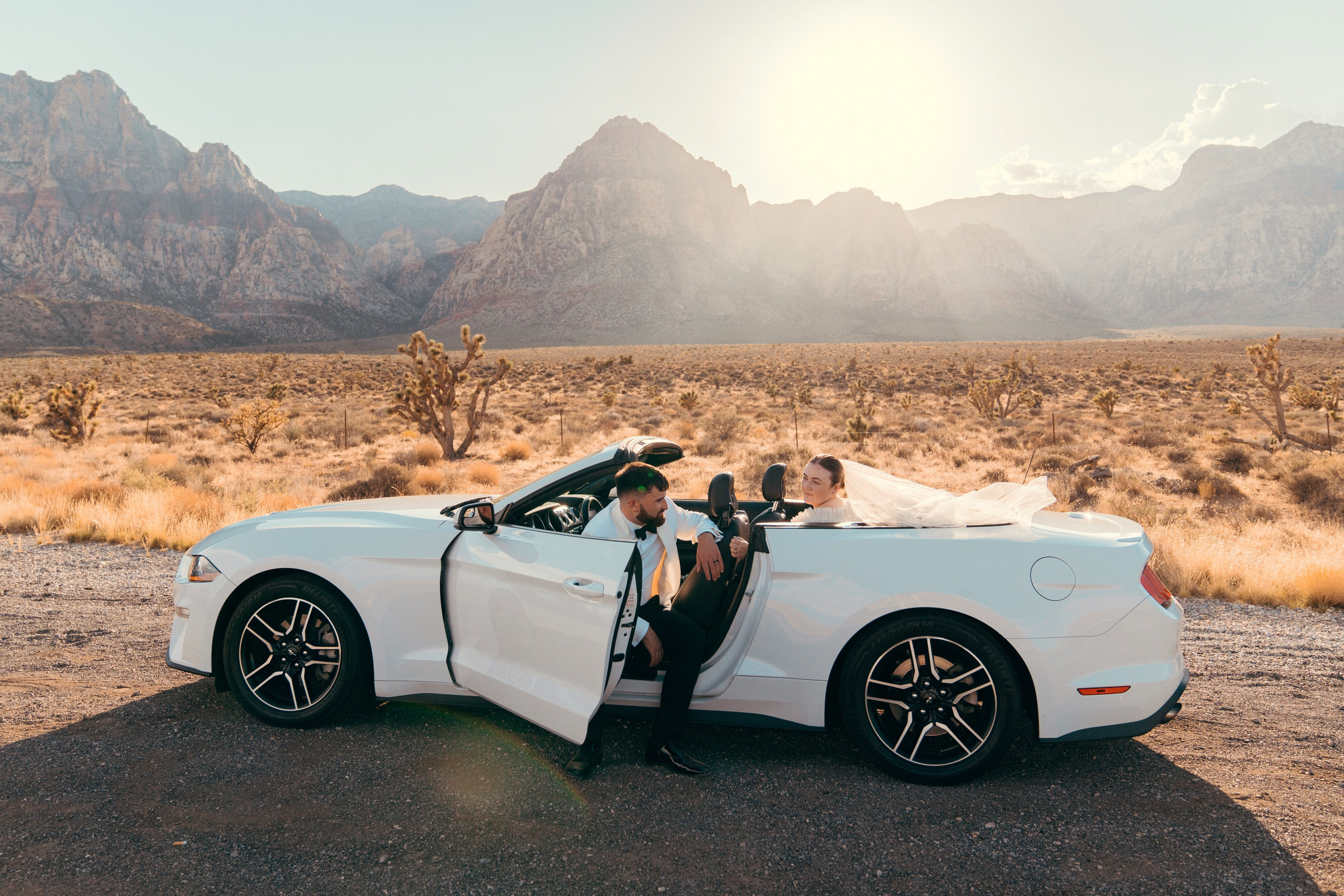 Cassie&Jimmy. Wedding & elopement photographer Viktoriya Kravtsov. Las Vegas