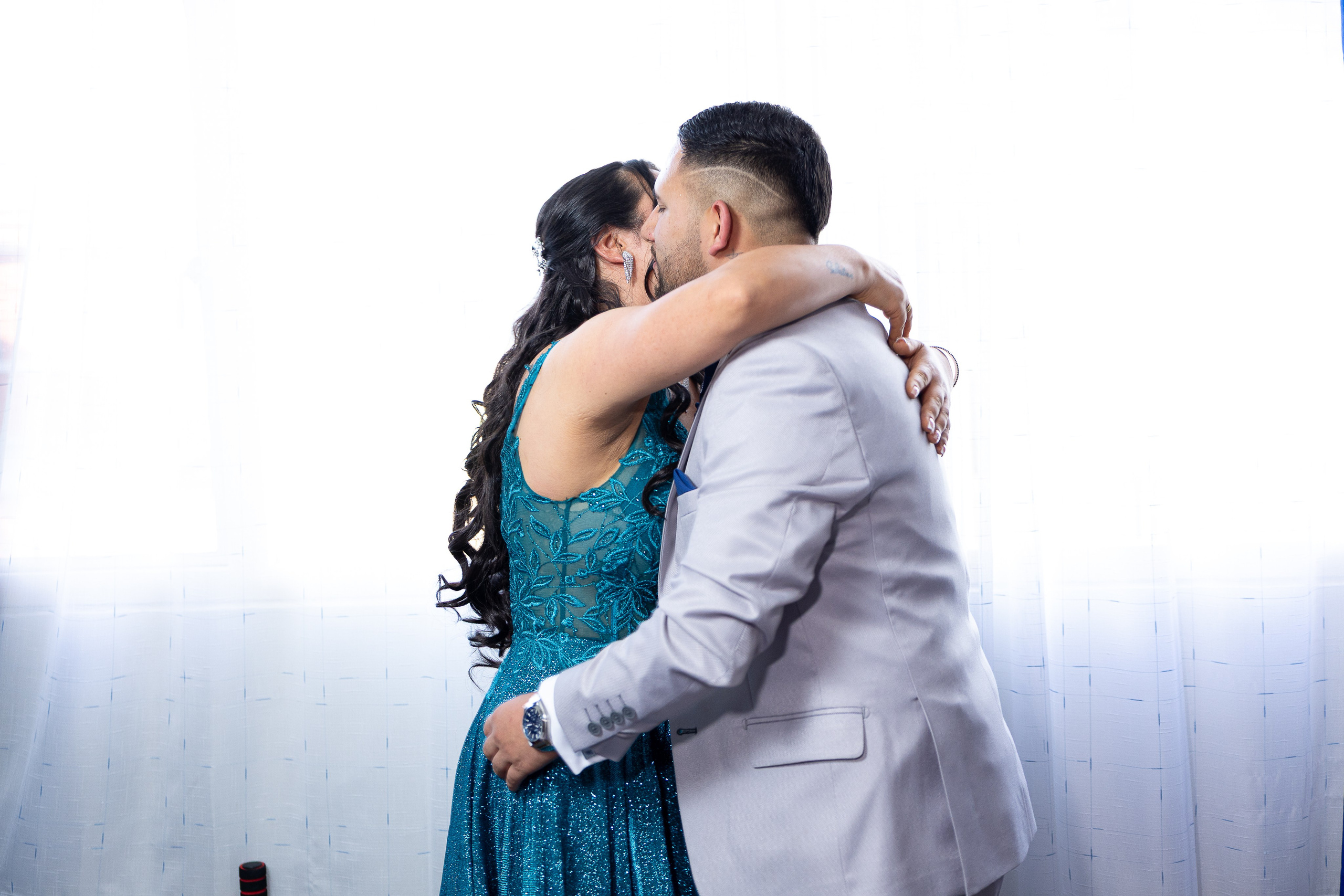Cindy & Santi. Harnol Lopez - Fotografia de Quinces & Bodas