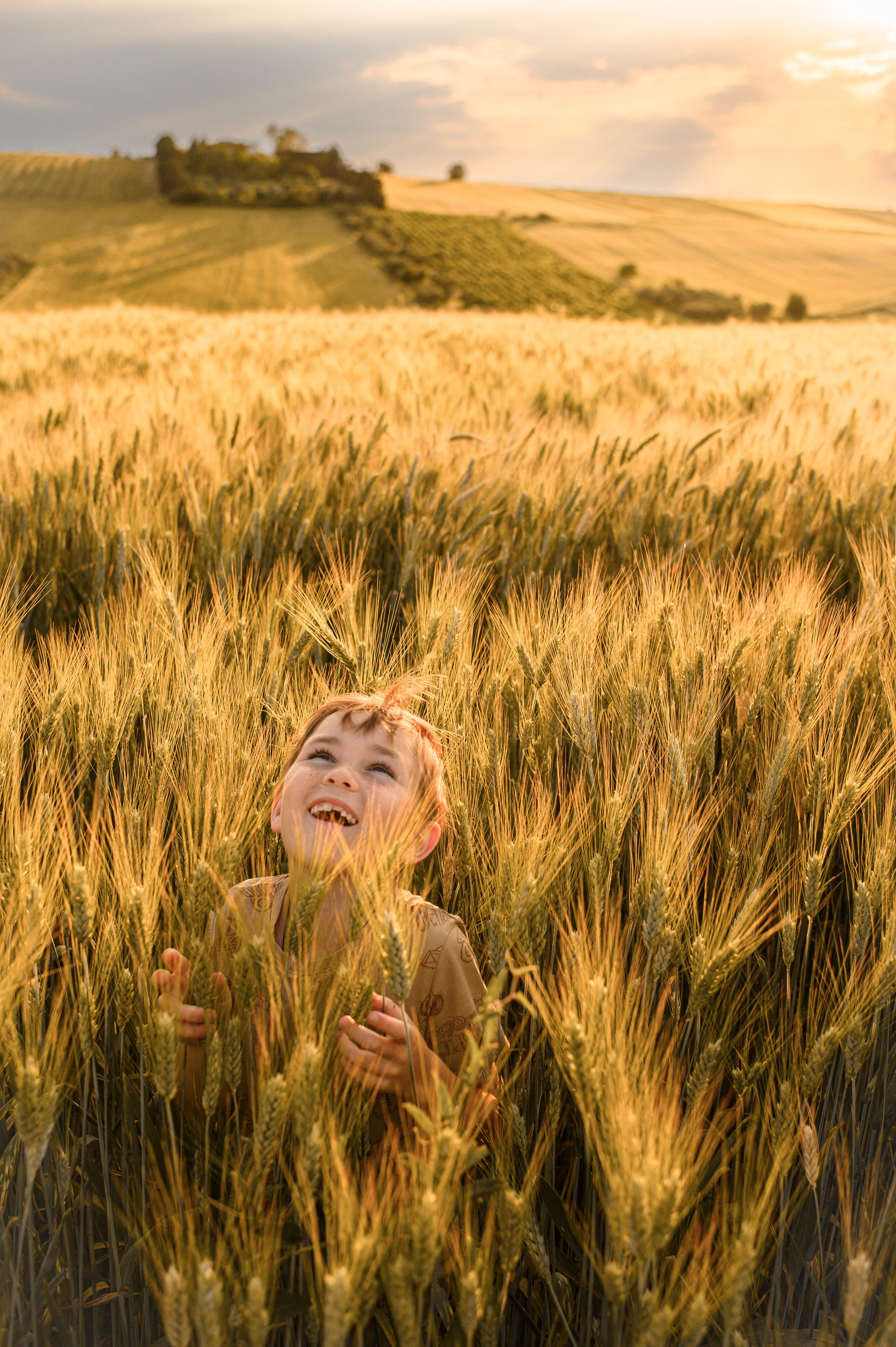Wheat fields. Семейная, детская, портретная и предметная фотосъемка в Салониках