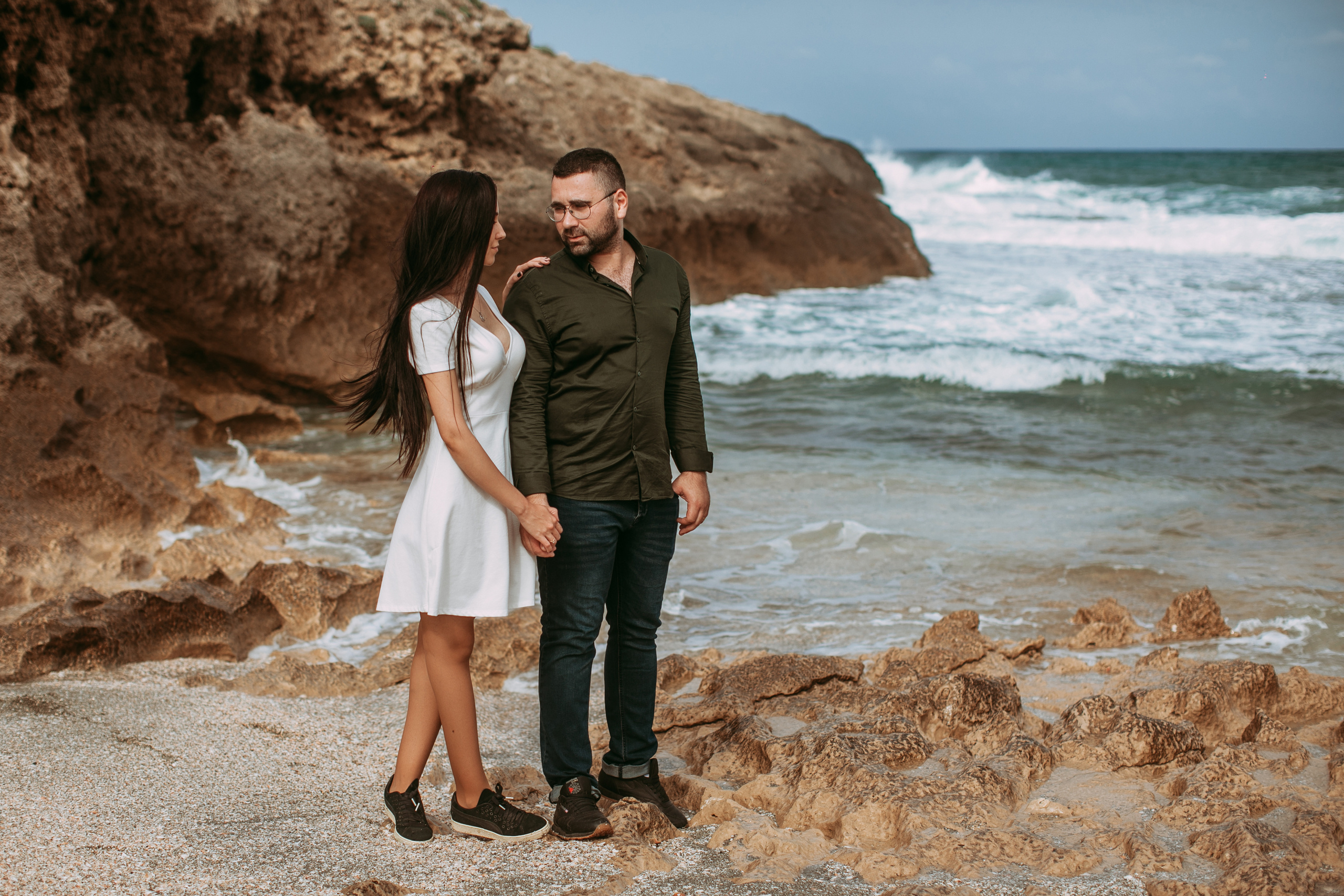 Love Story at Hof HaBonim Beach, Israel. George TLV — профессиональный фотограф и ретушёр, Израиль / Profession