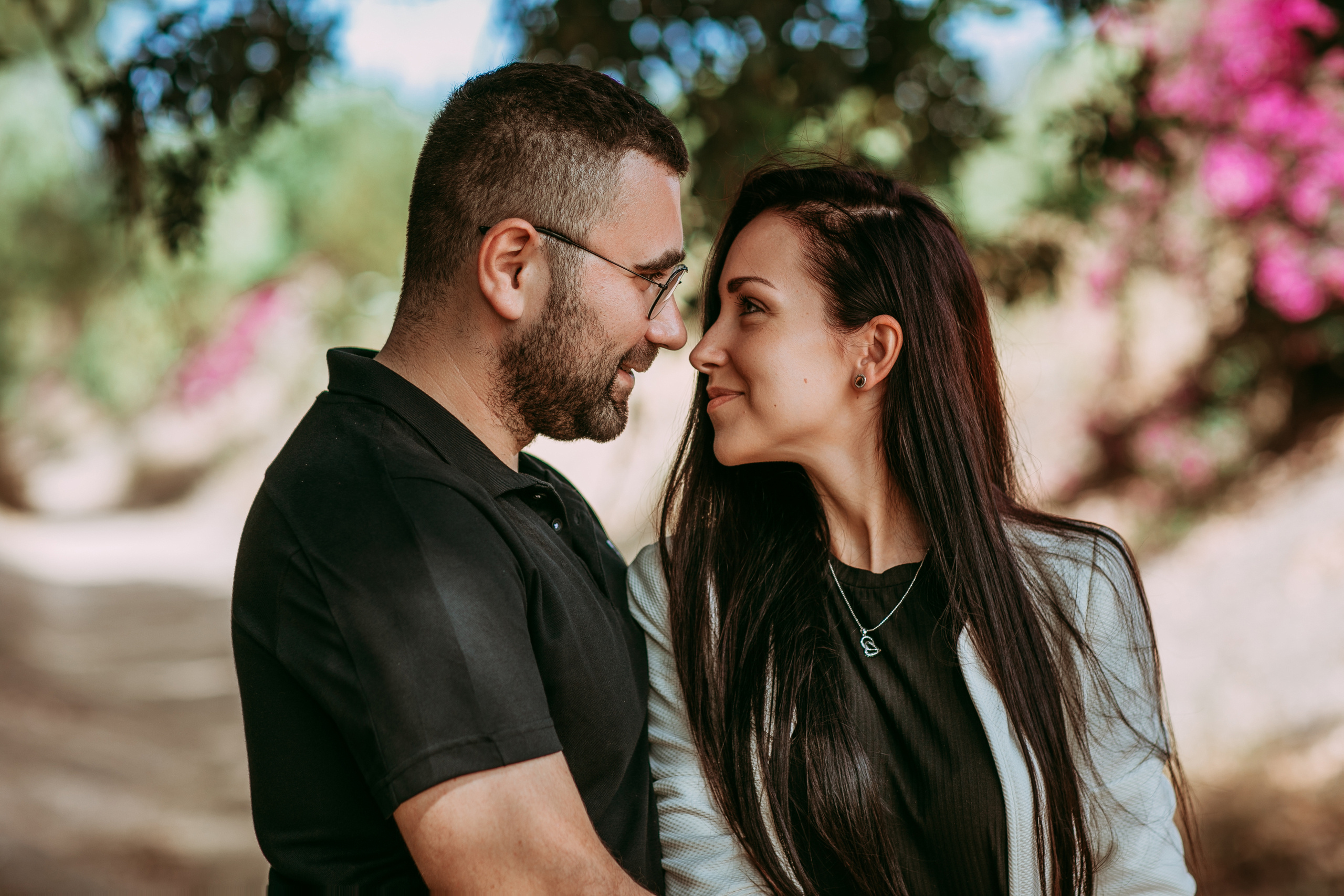 Love Story at Hof HaBonim Beach, Israel. George TLV — профессиональный фотограф и ретушёр, Израиль / Profession