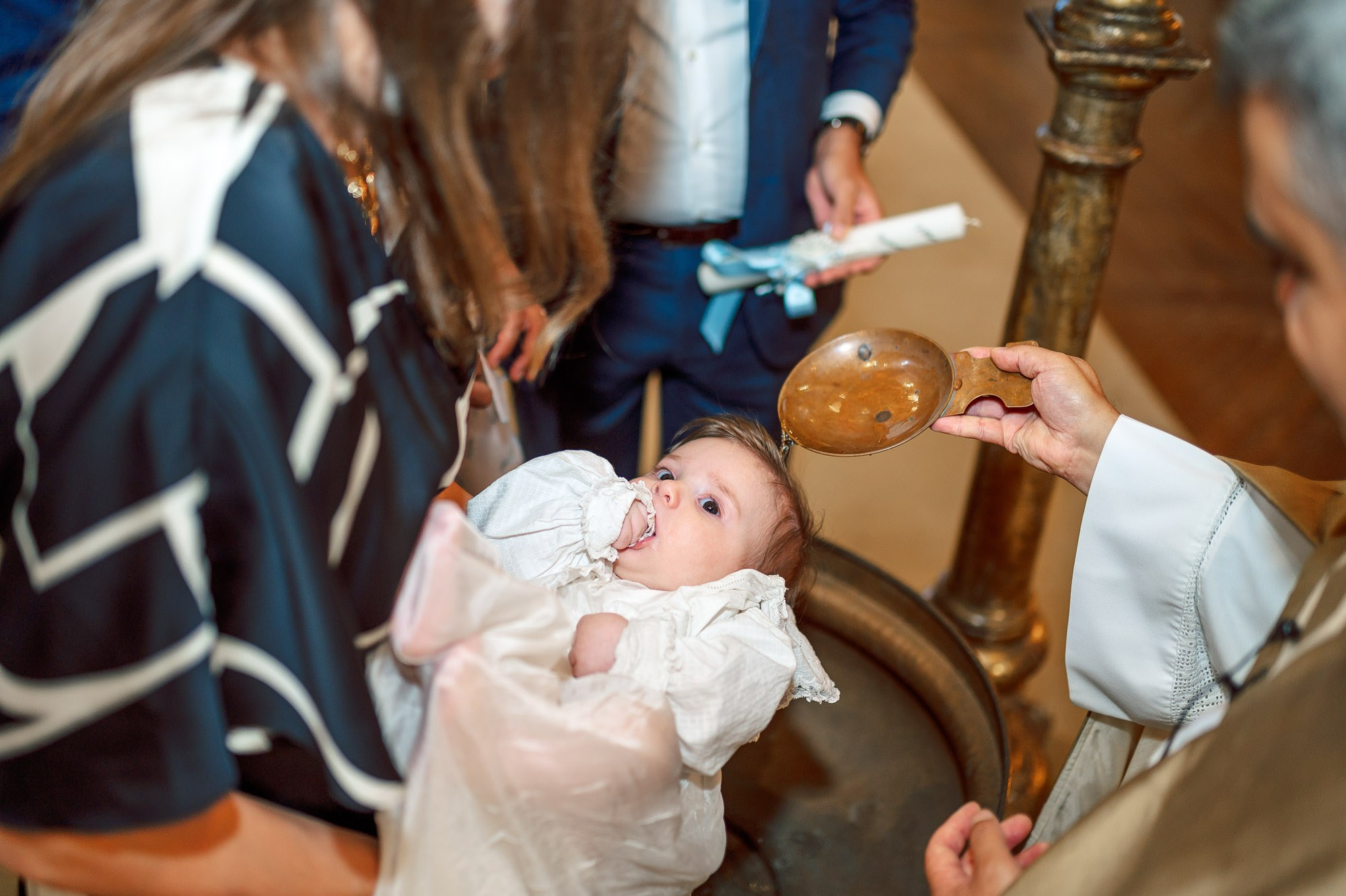 photography of a Catholic baptism in Lisbon
