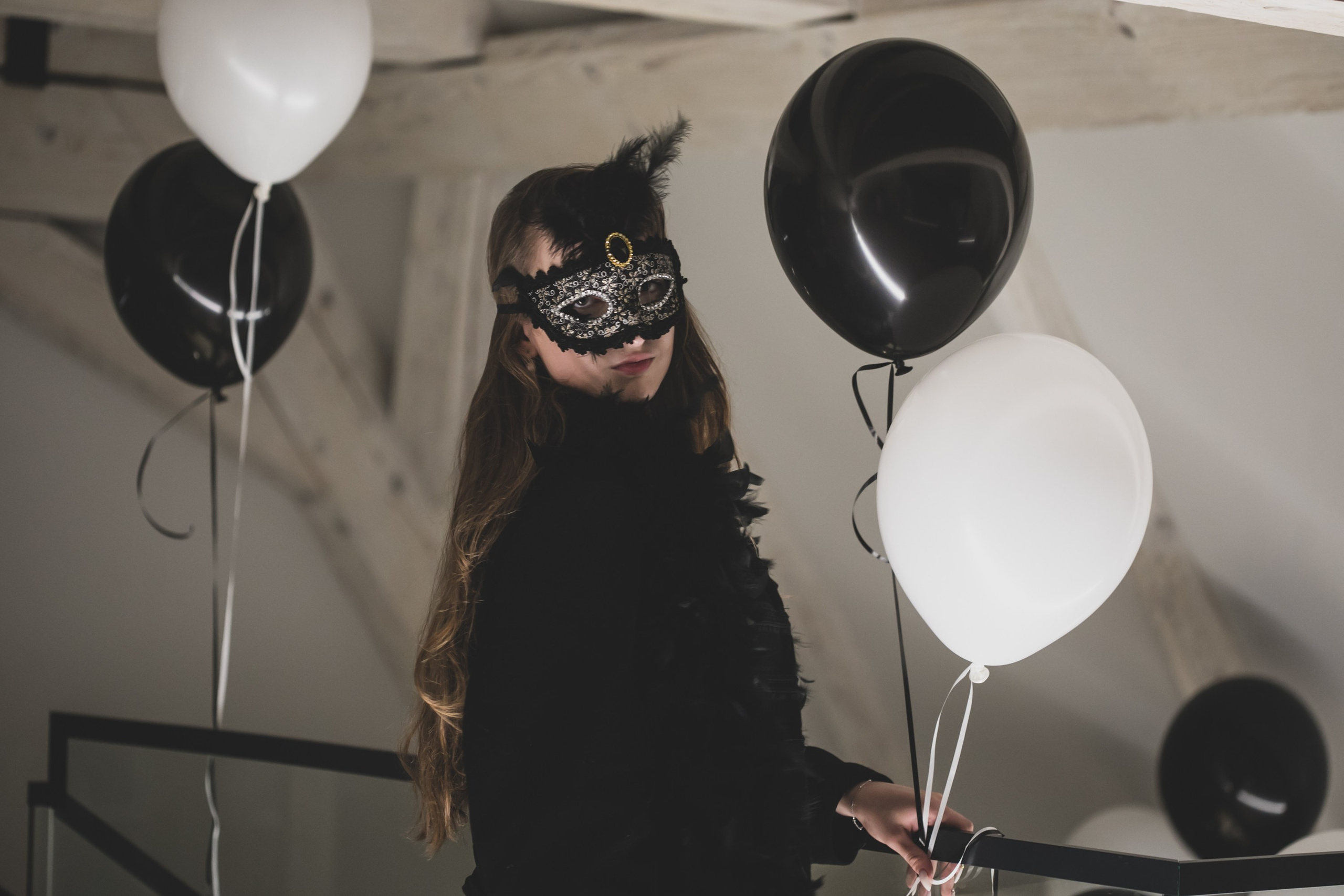 Black and white party. Sandra Garanca Portrait and event photographer