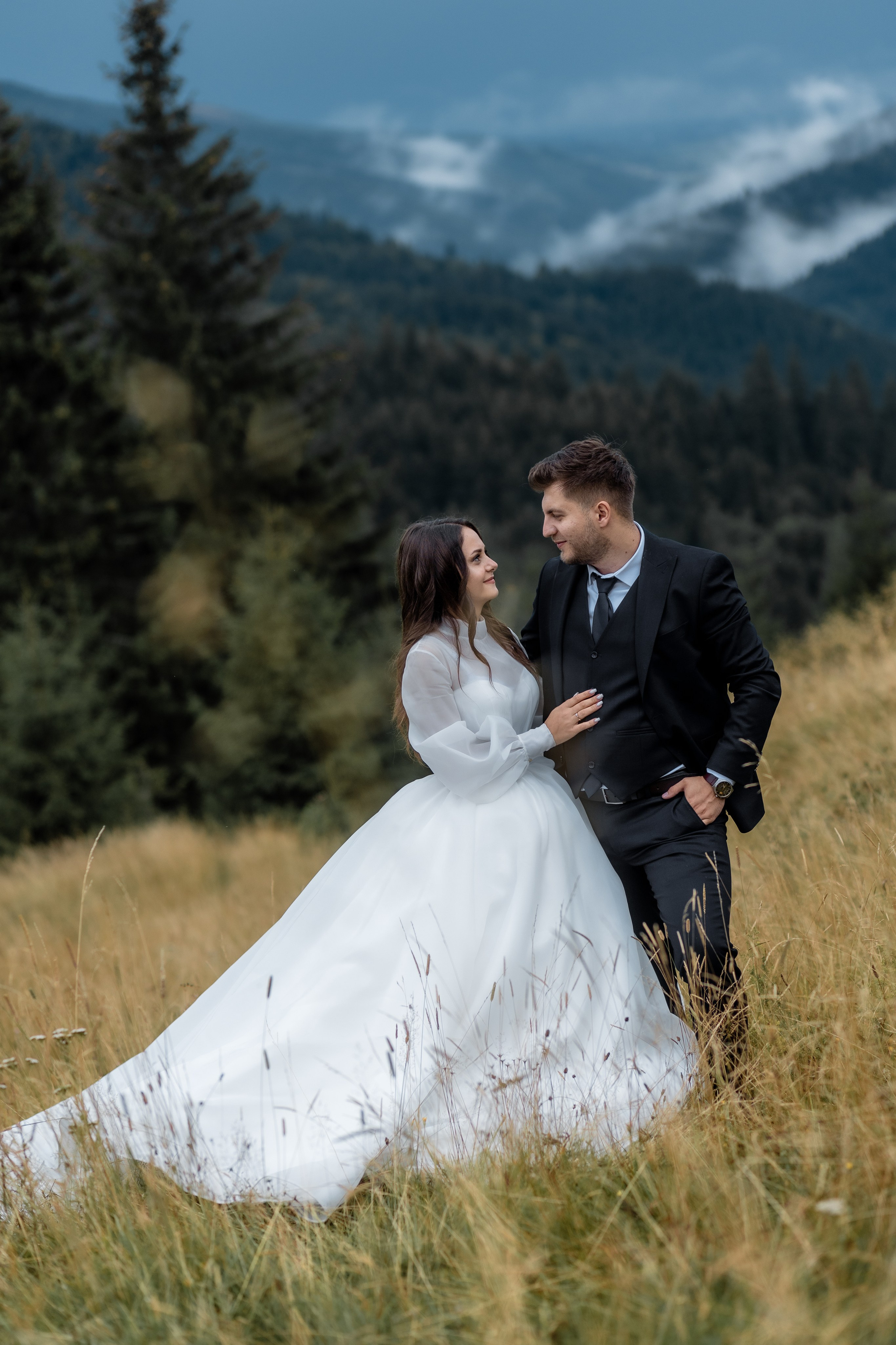 Anatolii & Ecaterina. BUREA PRODUCTION