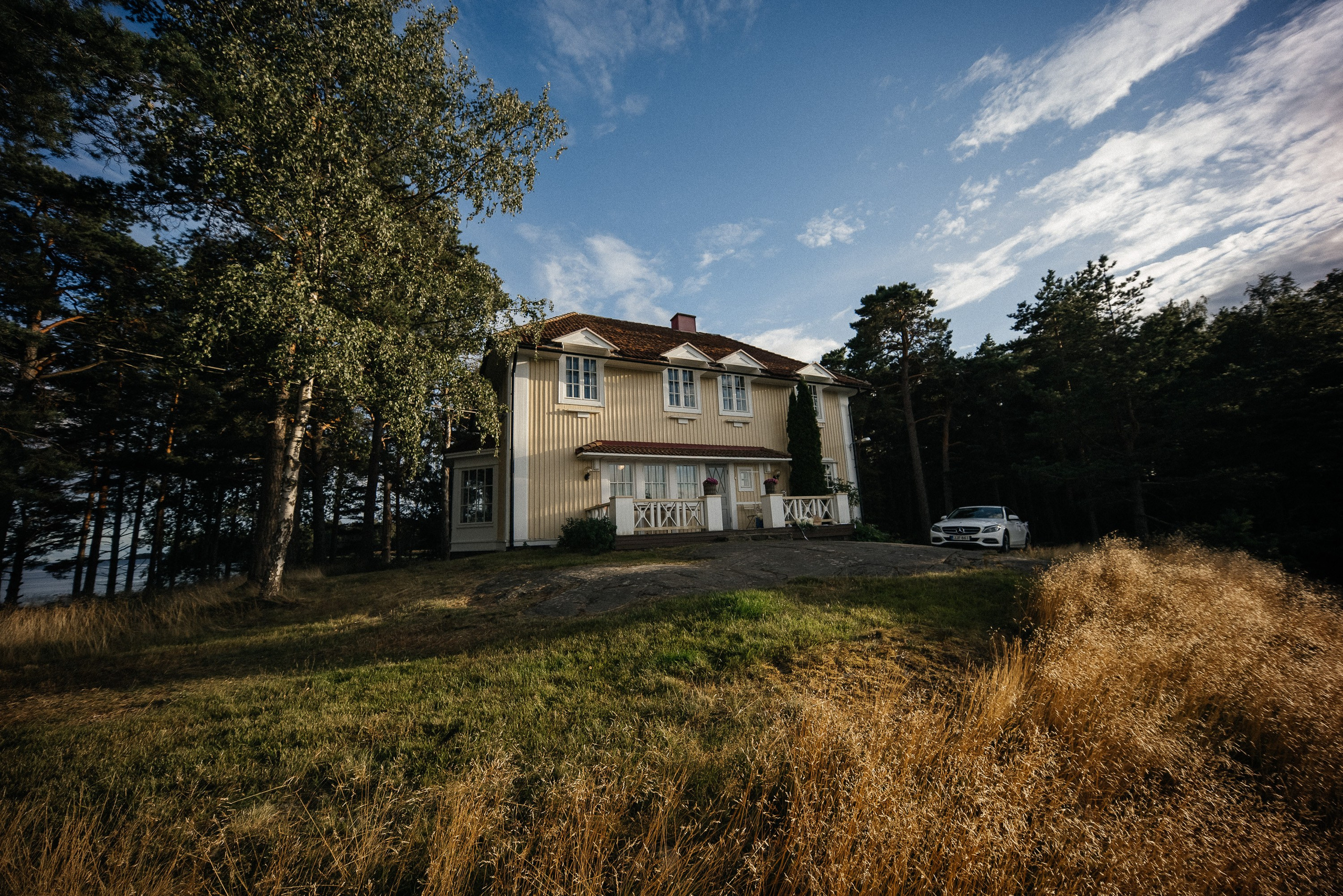 Kartanohäät Helsingissä. Valokuvaaja Lahti, Helsinki Elena Salonen