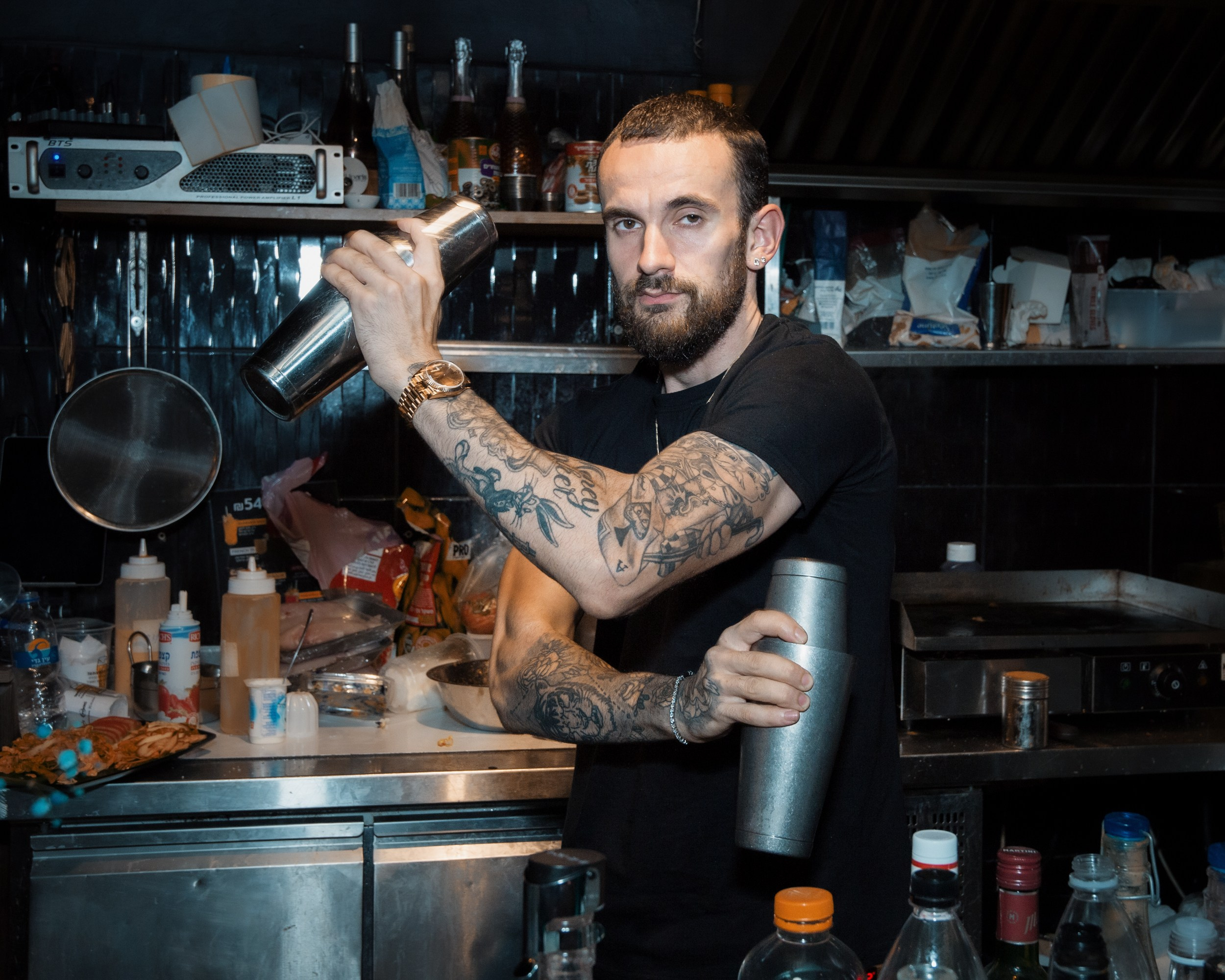 Контентная съемка для бара Focus. Портретный и репортажный фотограф в Израиле Рома Бирман