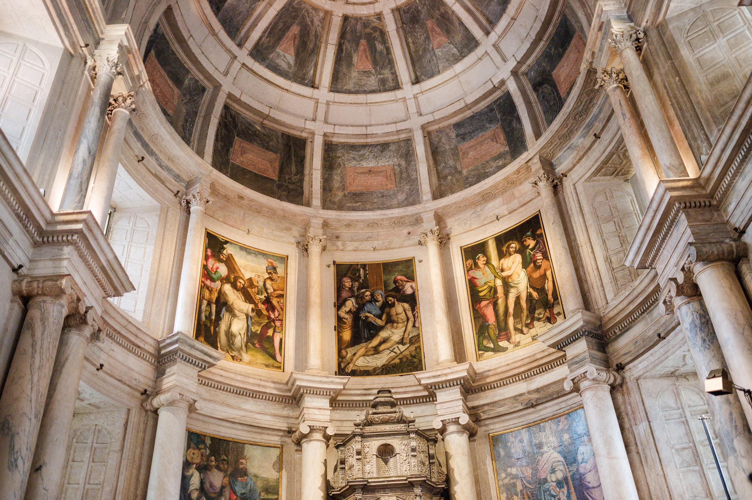 Wedding at the Jeronimos Monastery