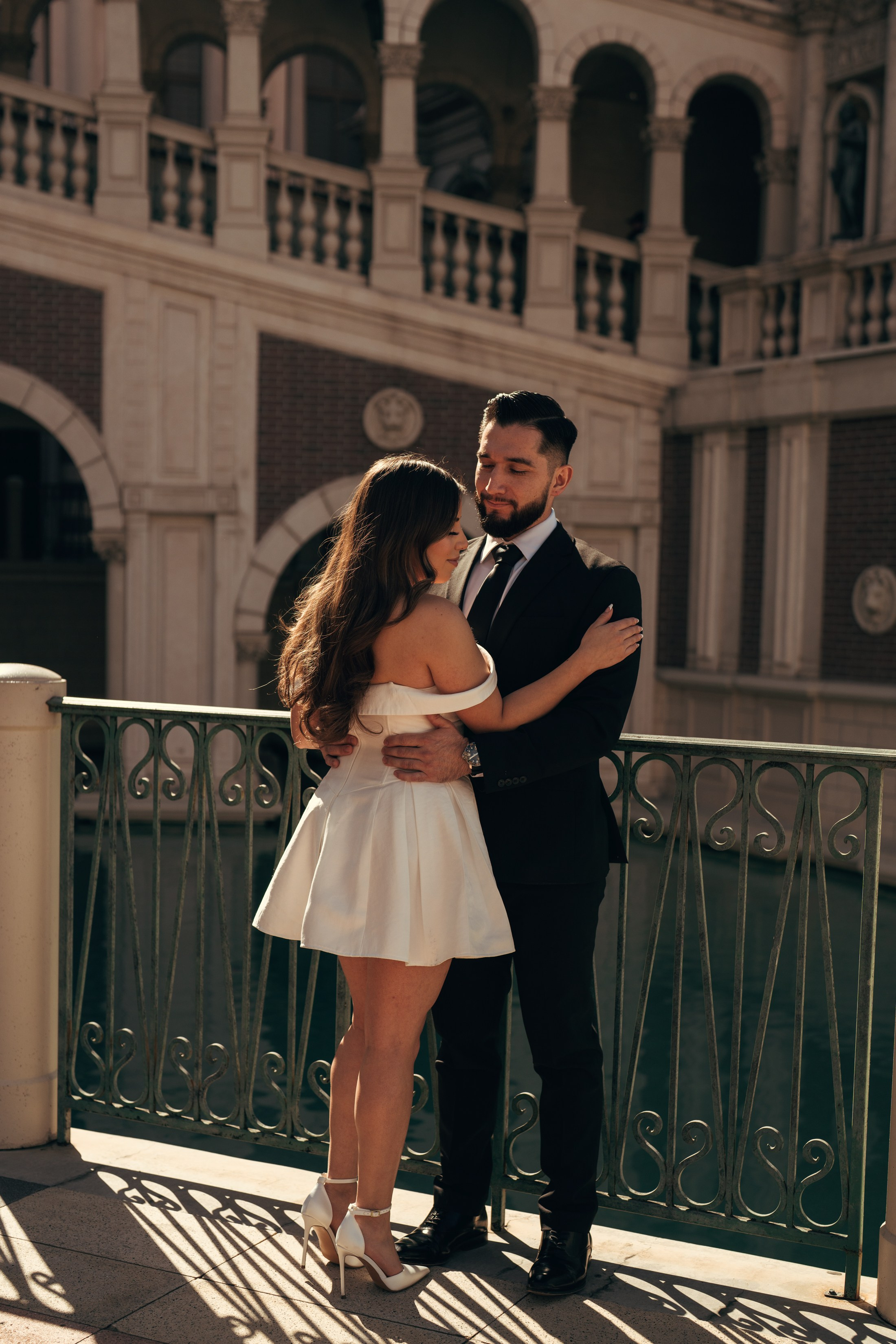 Kasandra&Viktor. Wedding & elopement photographer Viktoriya Kravtsov. Las Vegas