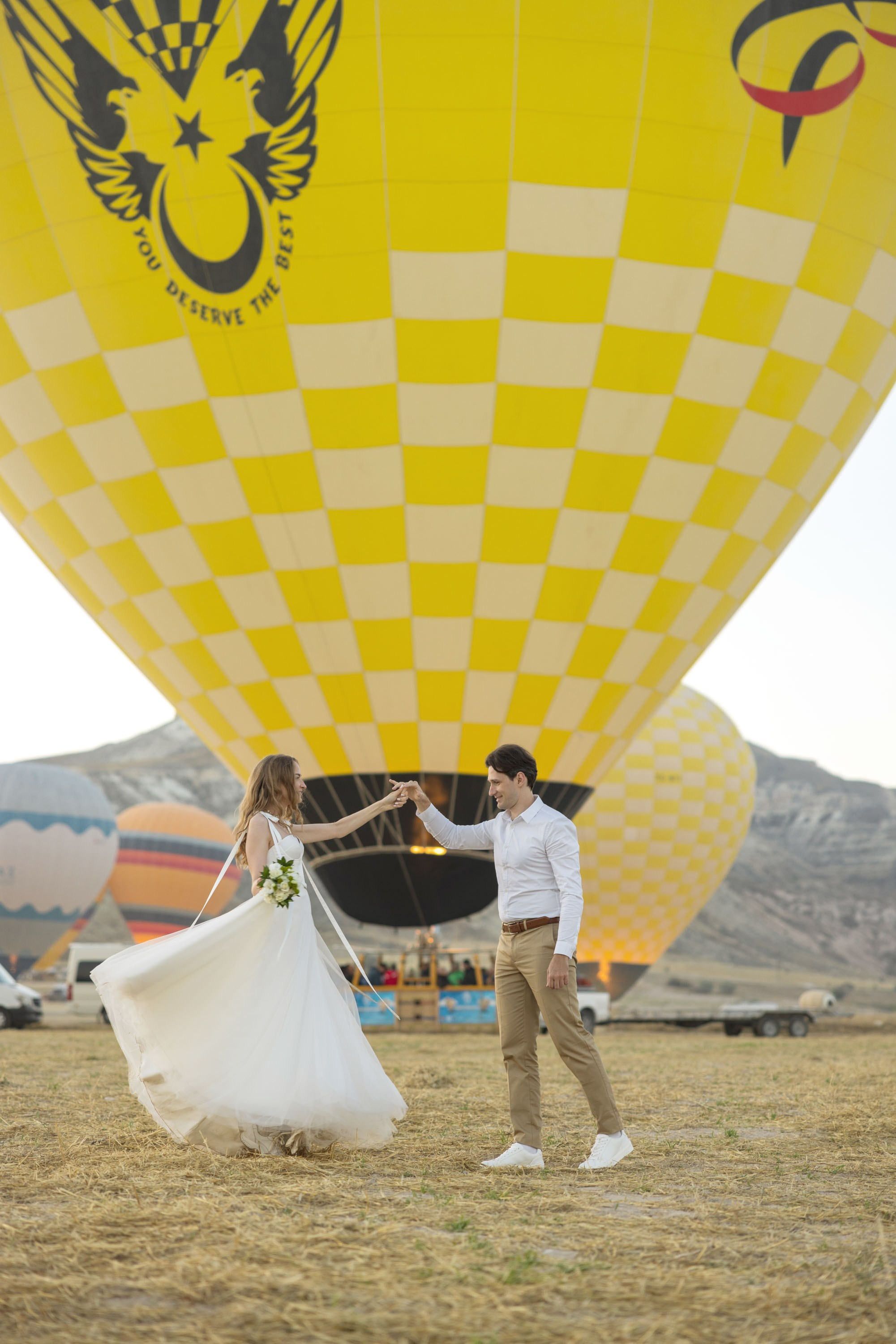 Wedding photo shoot in cappadocia. Julia Ganch I Fashion Wedding Photography I Cappadocia Turkey