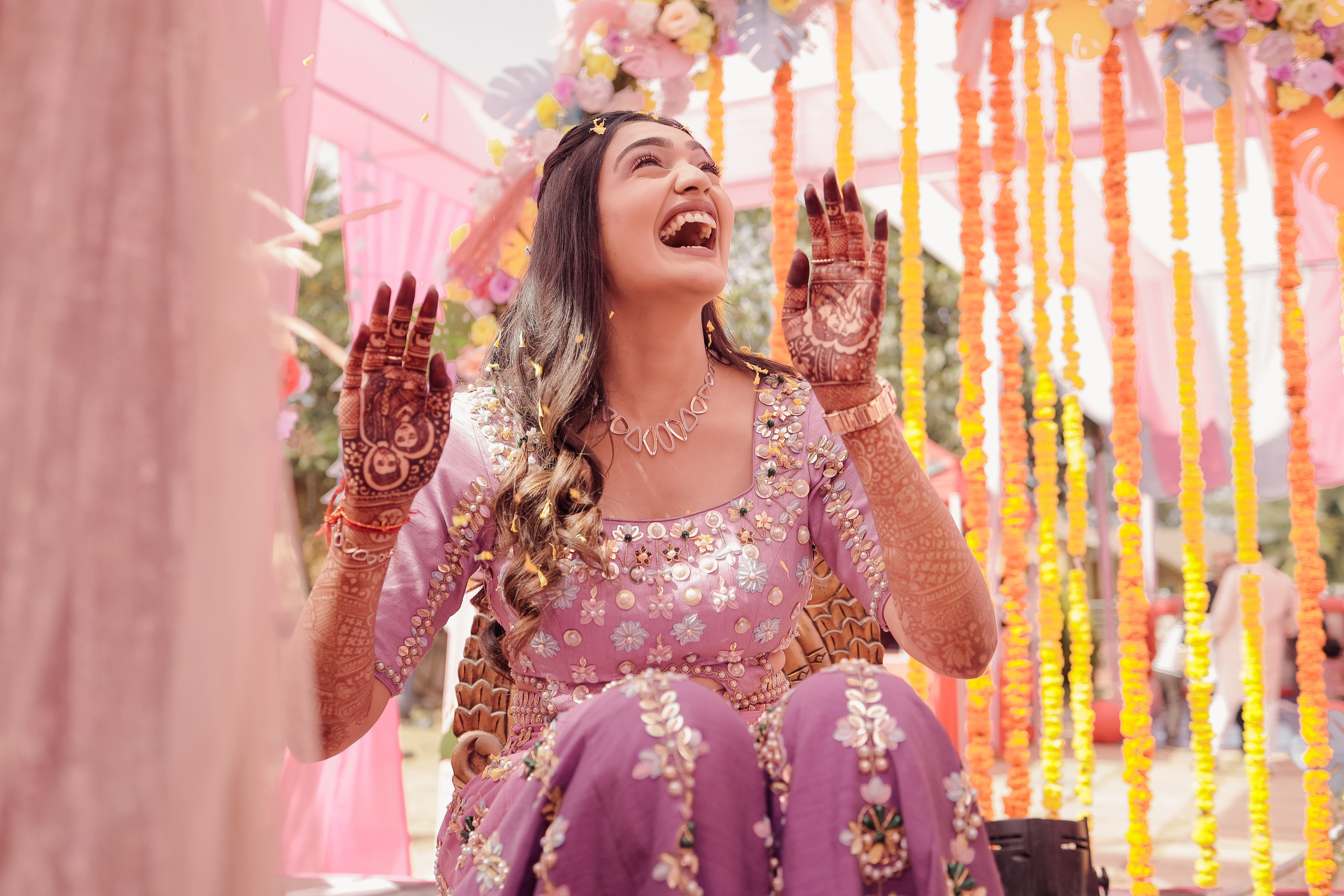 WEDDINGS. Love Emotions Weddings