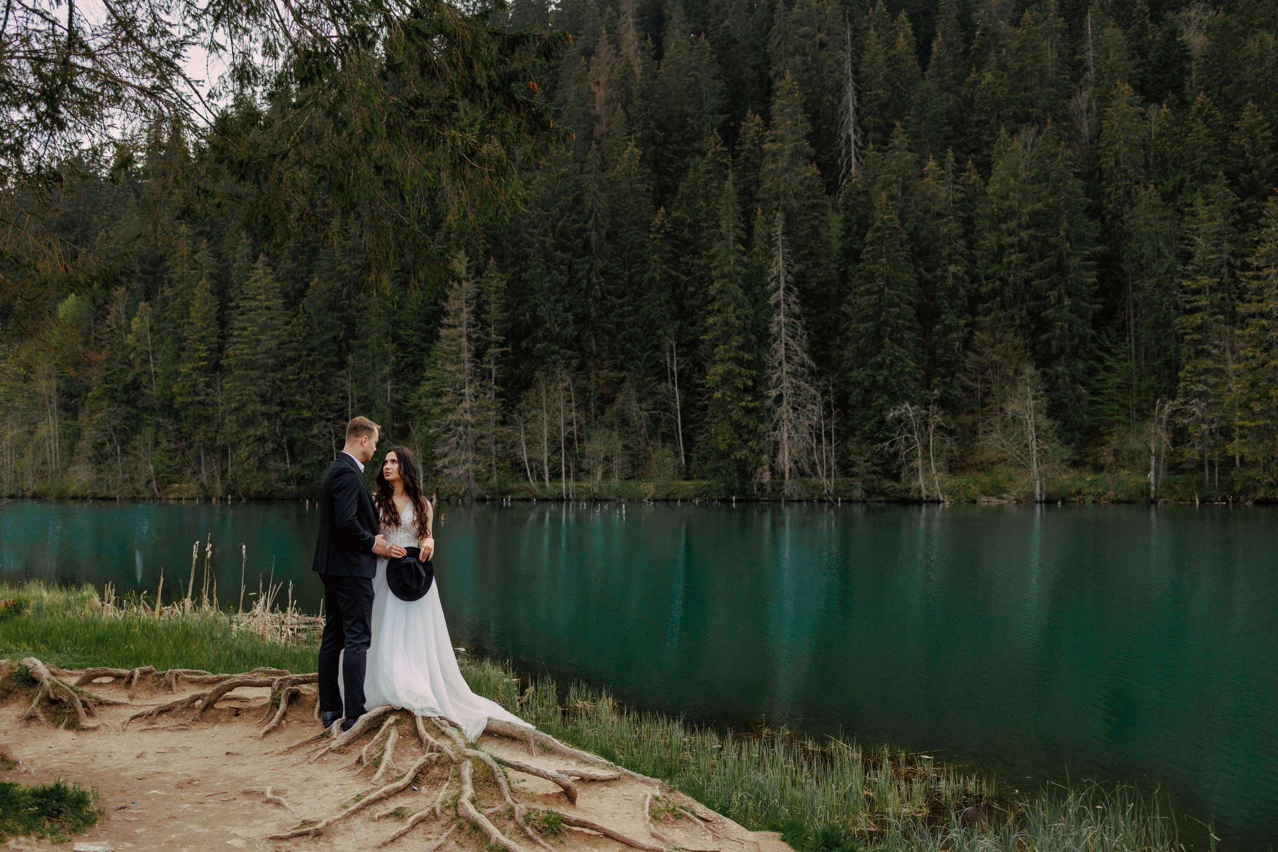 Lacul Roșu - Ivan & Cristina. Фото & Видео услуги📸