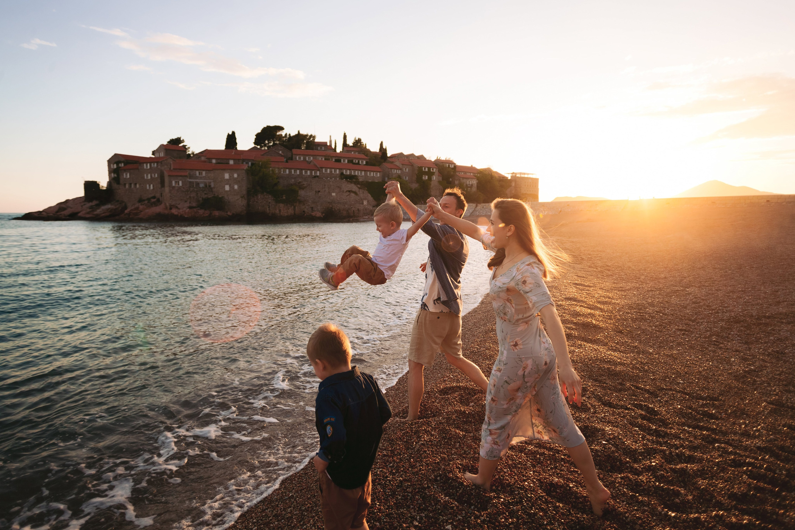 Family photoshoot. Pavel & Anastasia. EVAN ARISTOV WEDDING PHOTOGRAPHY — Seattle Wedding Photographer
