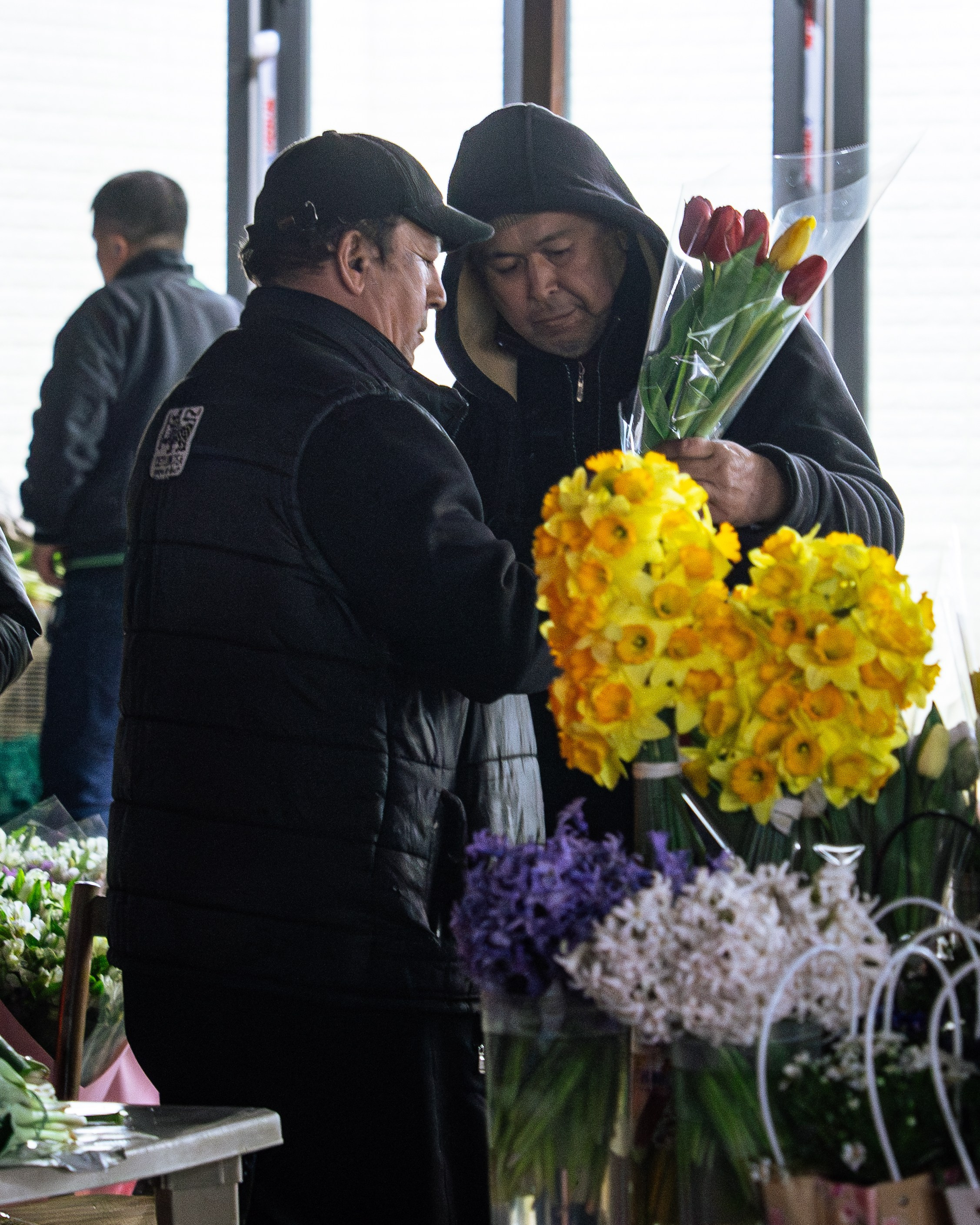 Как мужчины готовились к 8 марта. Георгий Намазов | Фотограф в Ташкенте